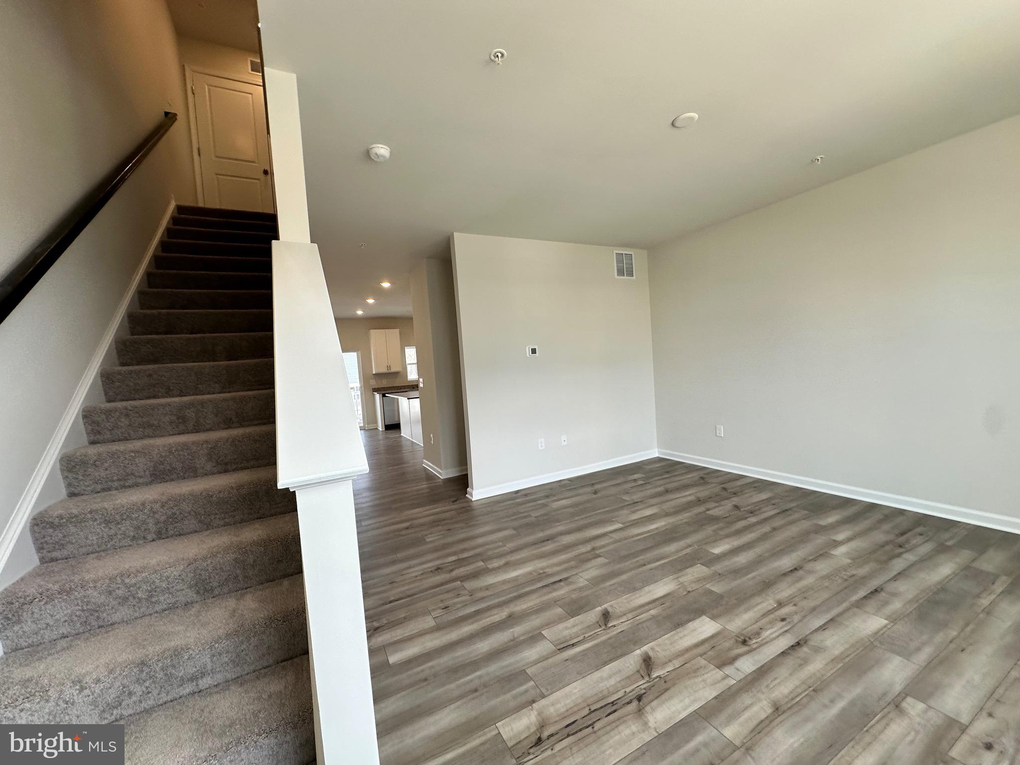 ST CHARLES - Residential