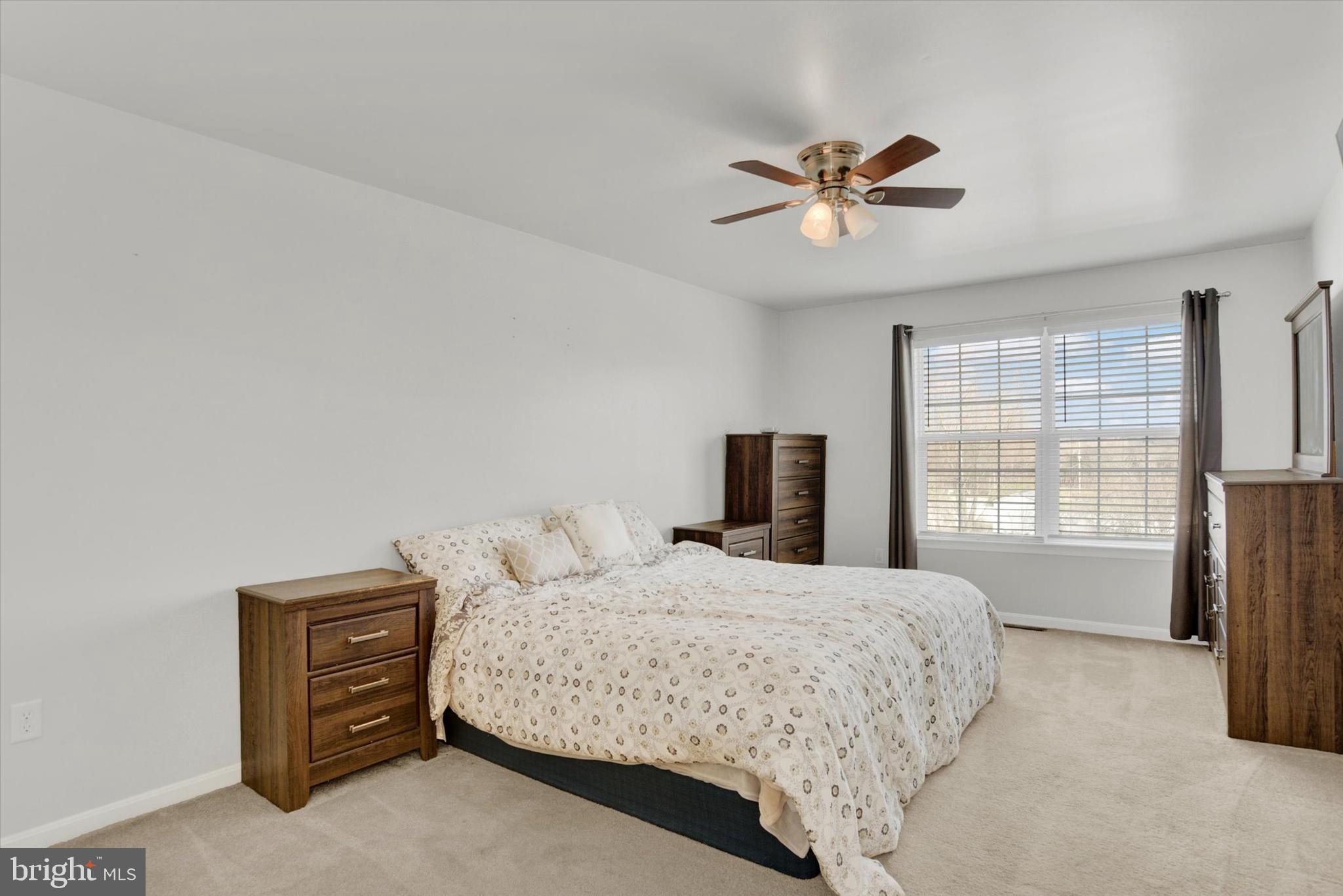 SOUTH MOUNTAIN ESTATES - Residential