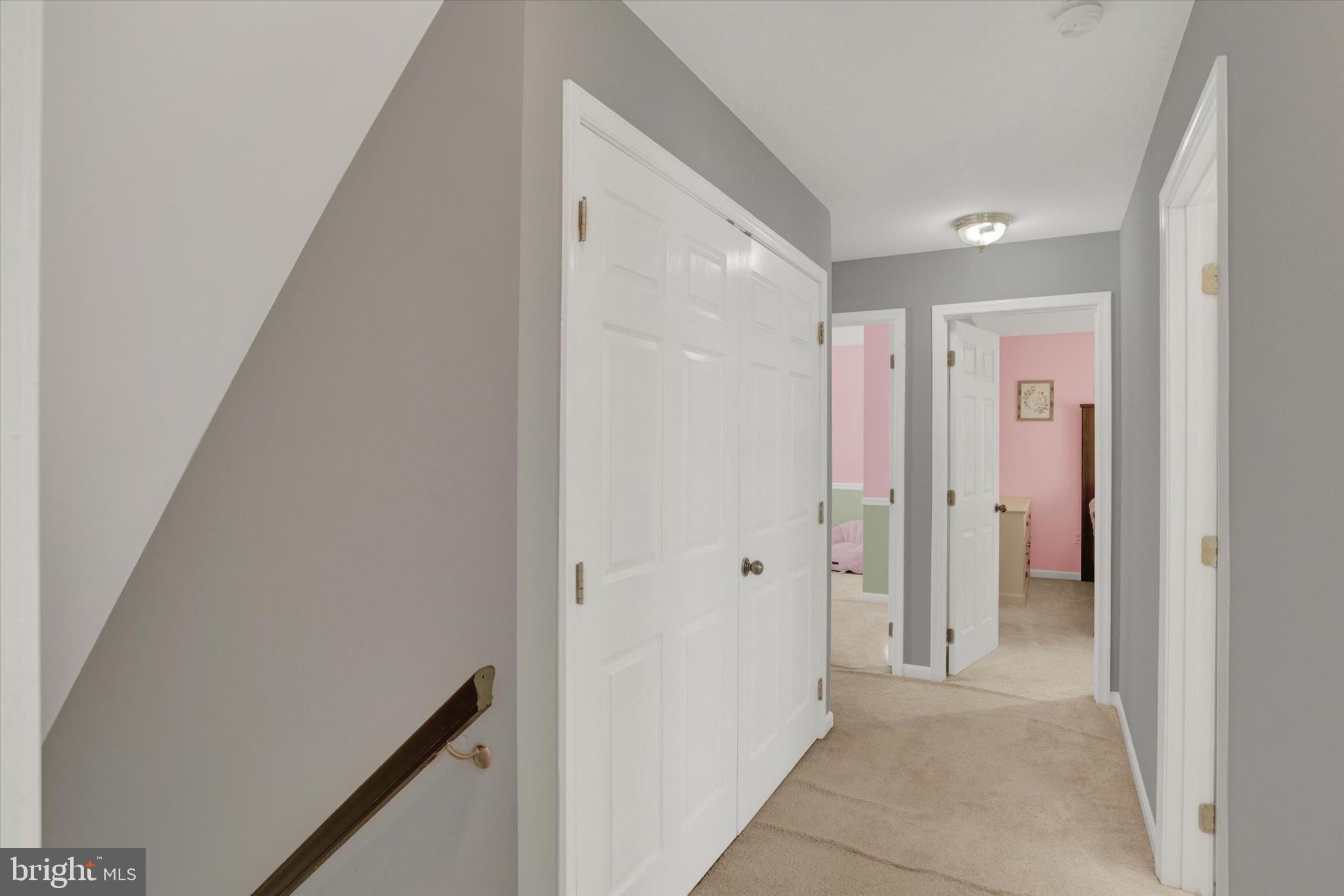 SOUTH MOUNTAIN ESTATES - Residential