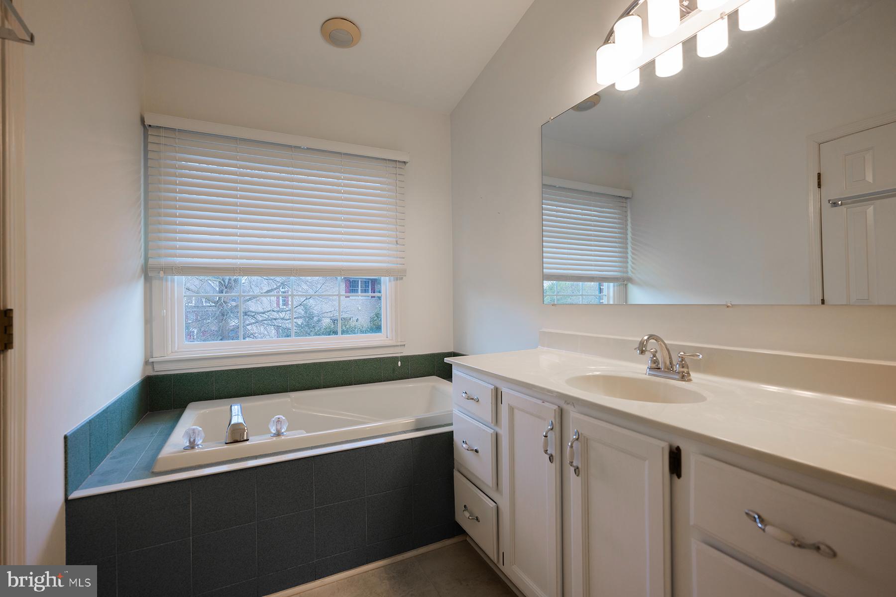 NORTH GATE TOWNE HOMES - Residential