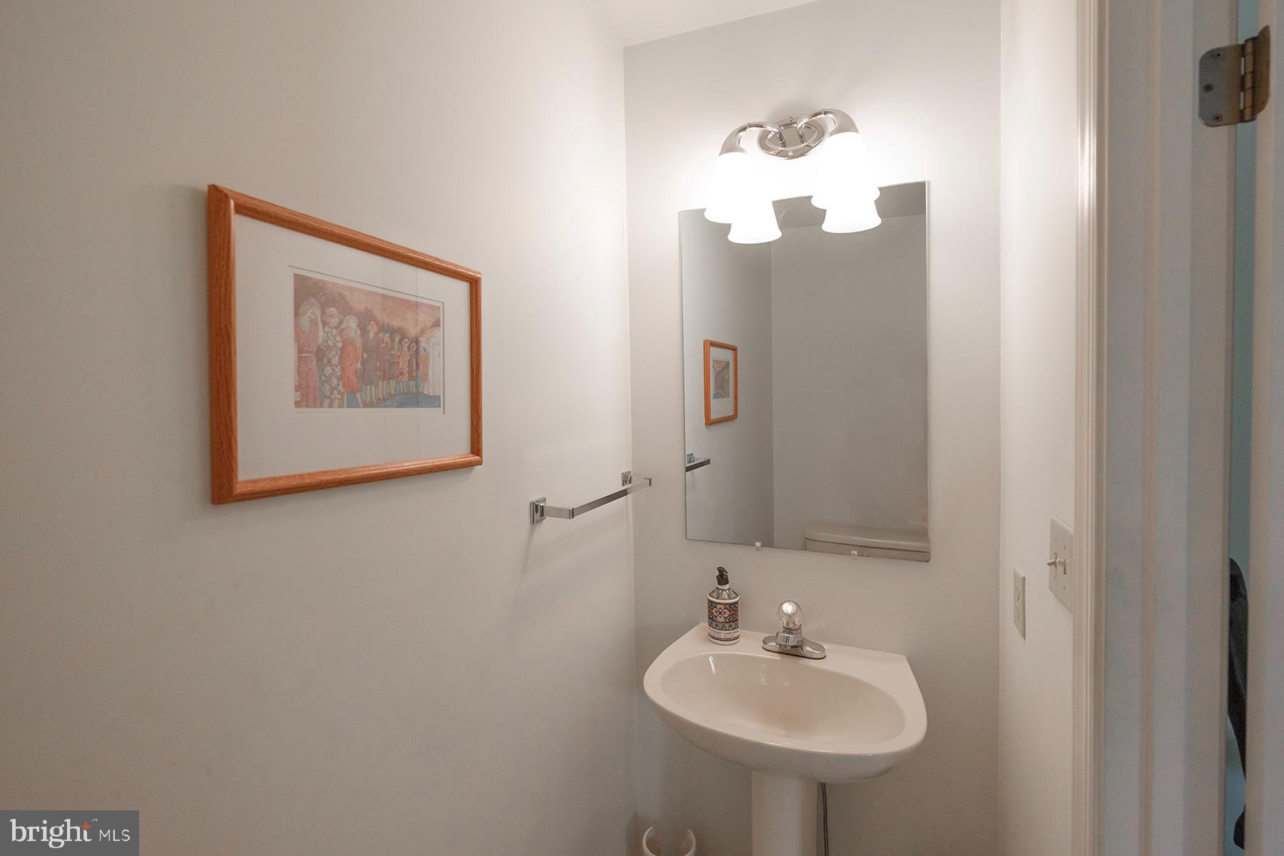 NORTH GATE TOWNE HOMES - Residential