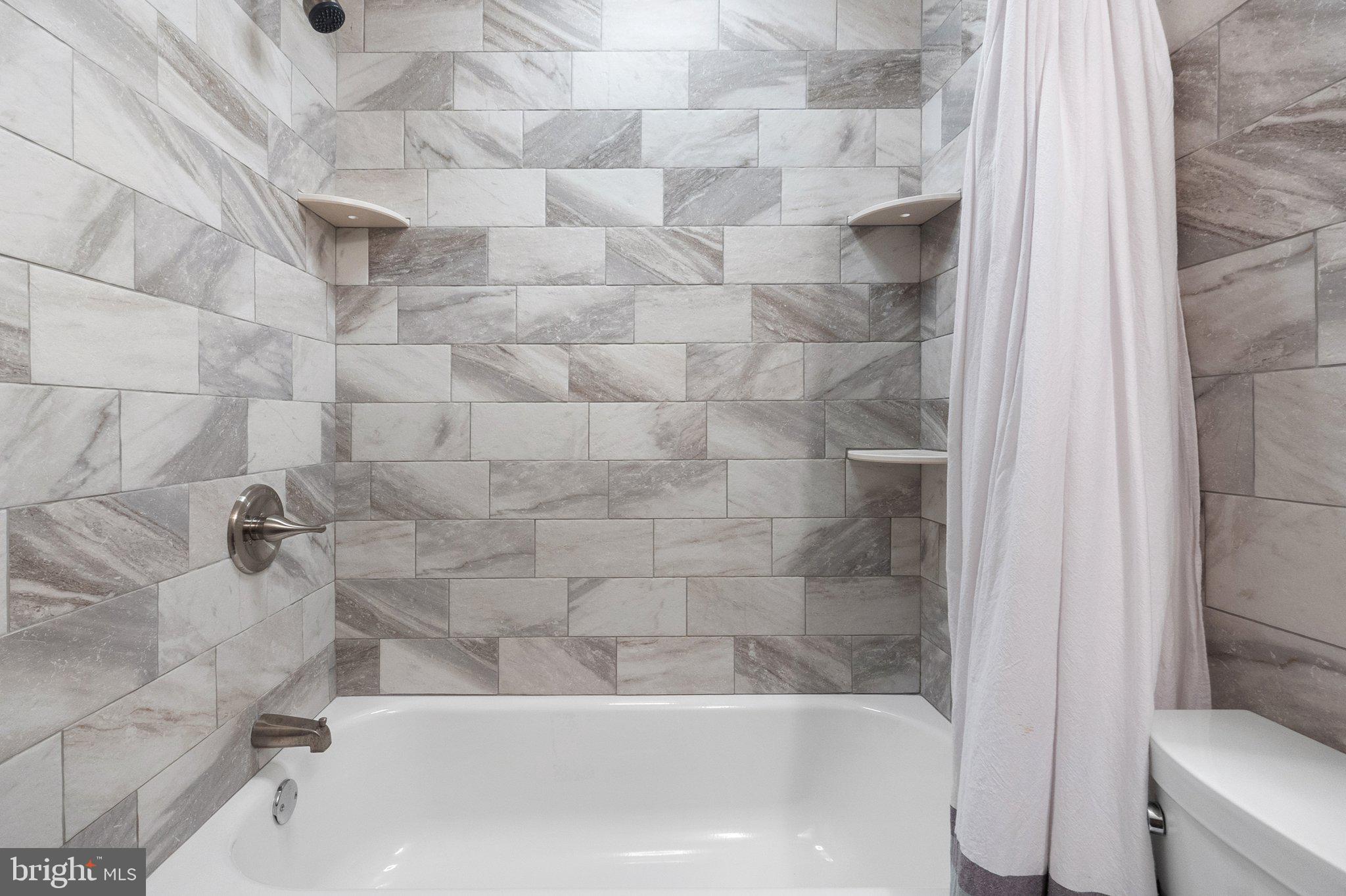 CHANDLERS GLEN - Residential