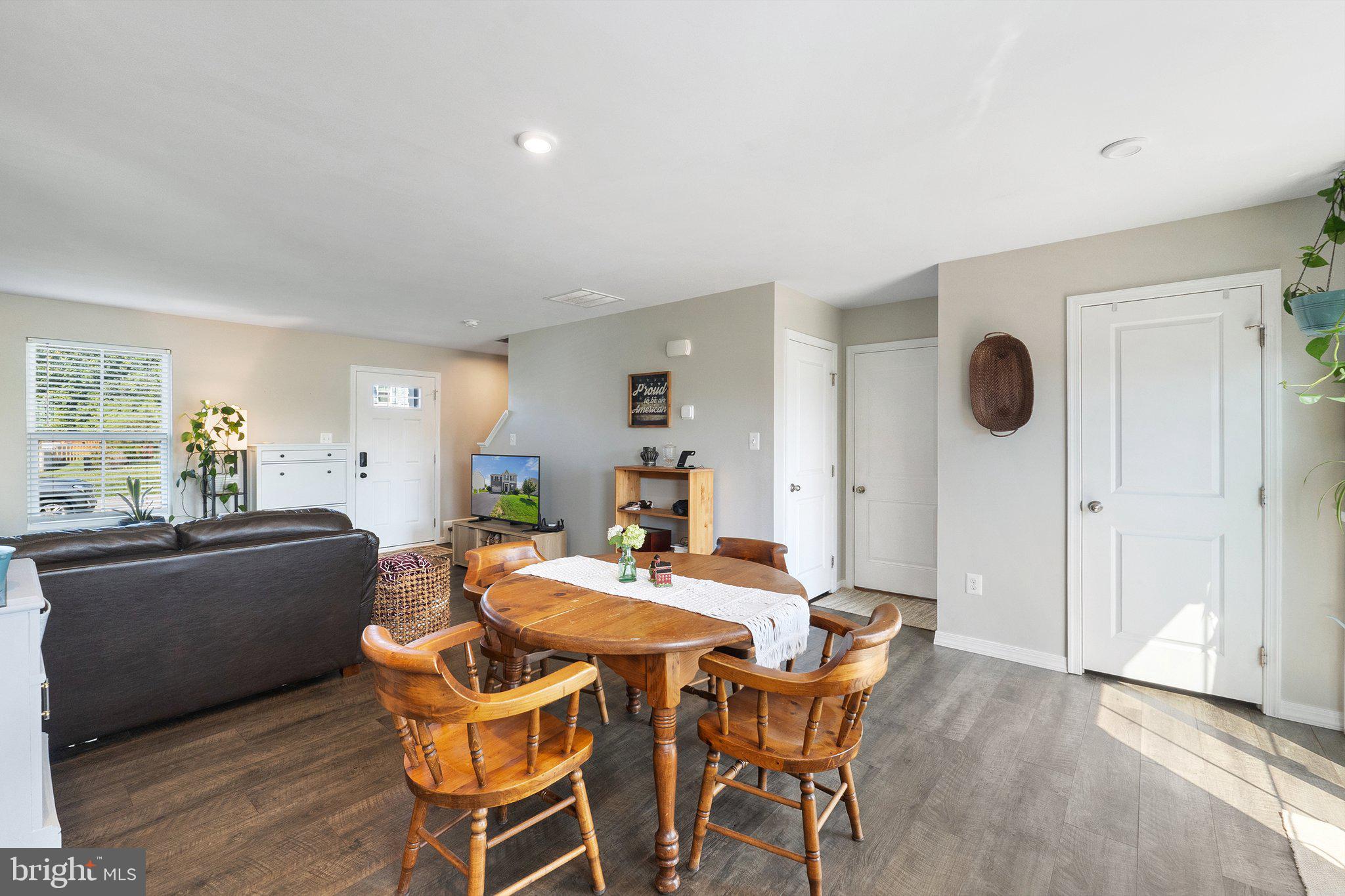 CHANDLERS GLEN - Residential