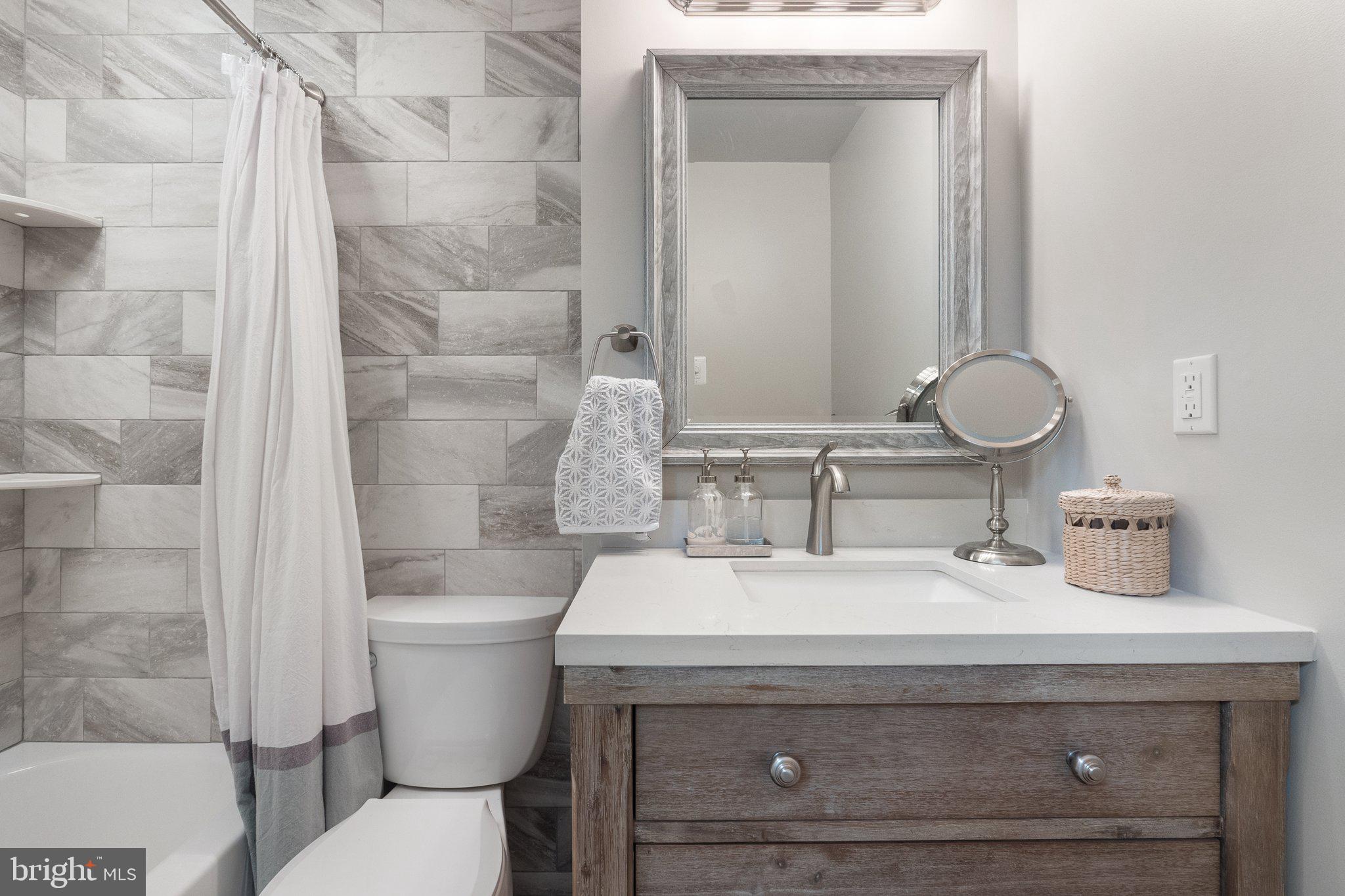 CHANDLERS GLEN - Residential