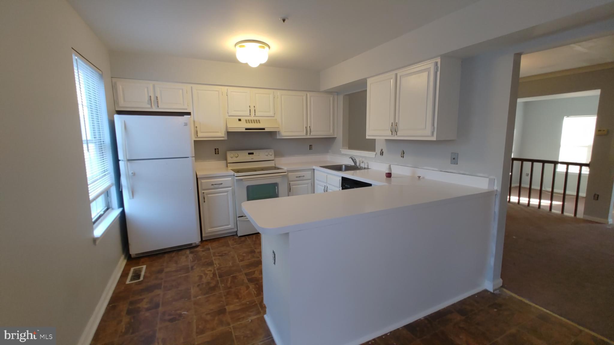 VILLAGES OF MARLBOROUGH - Residential