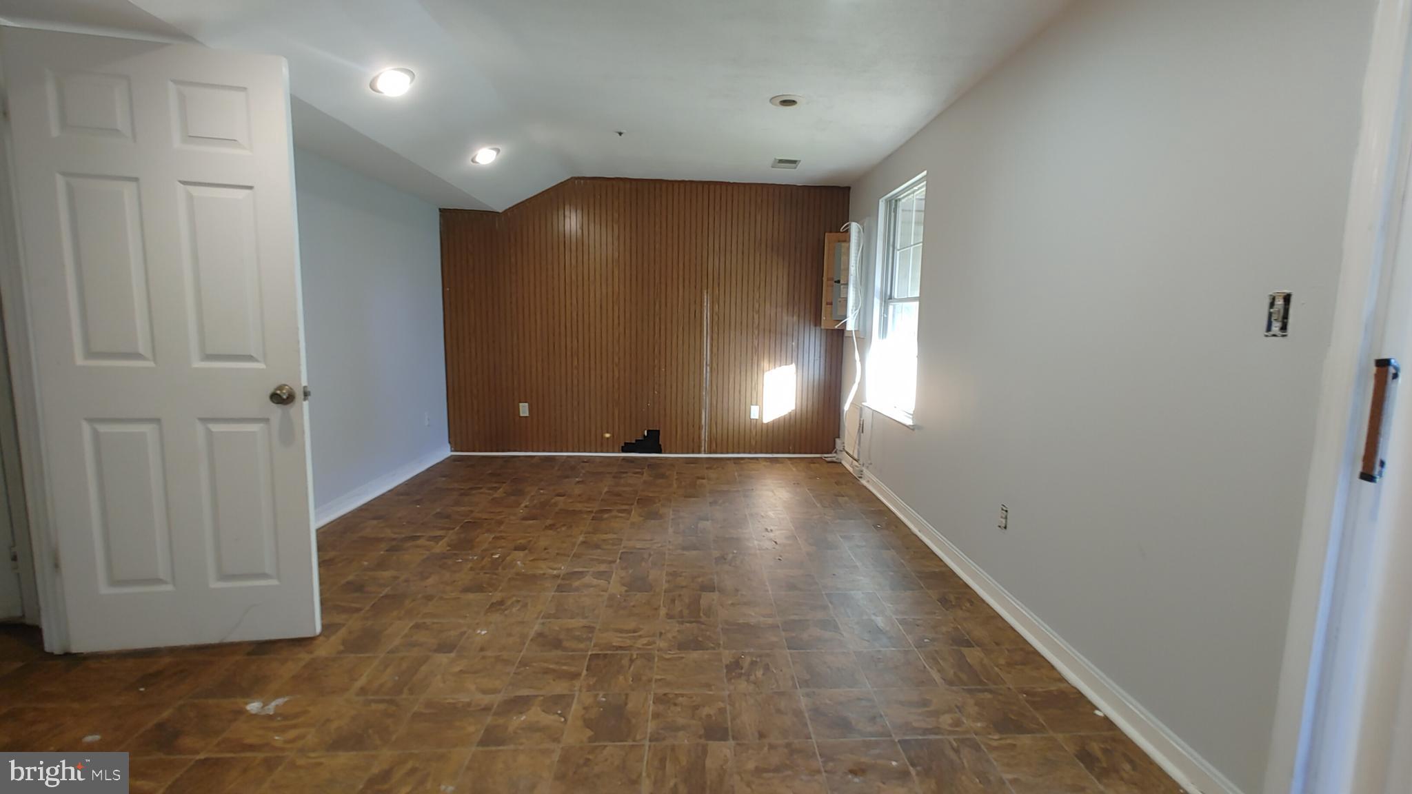 VILLAGES OF MARLBOROUGH - Residential