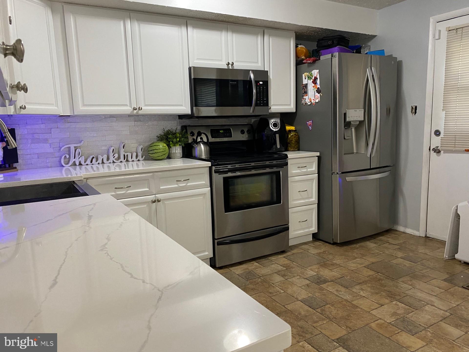 HARMANS WOODS - Residential