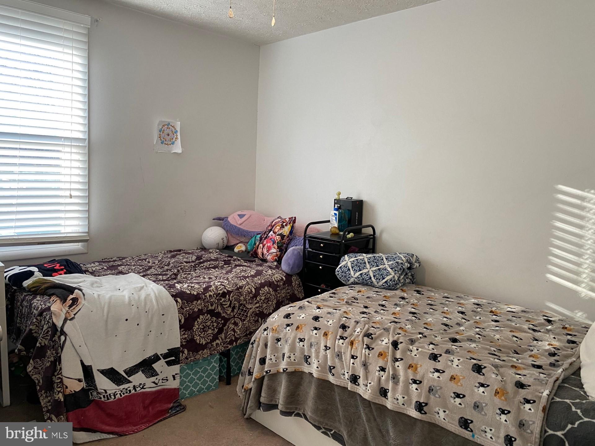 HARMANS WOODS - Residential