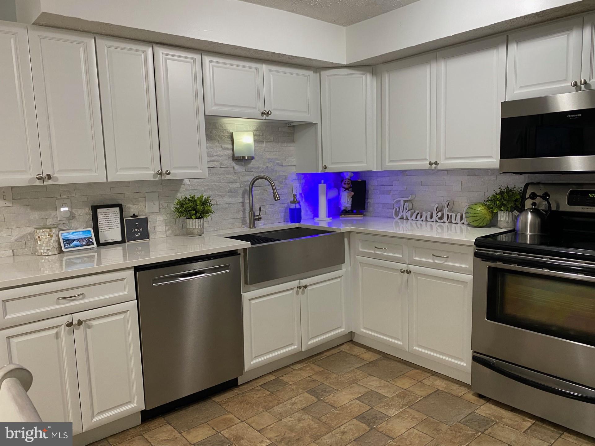 HARMANS WOODS - Residential