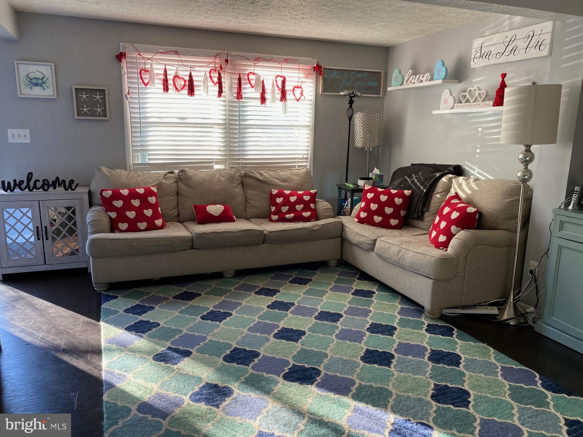 HARMANS WOODS - Residential