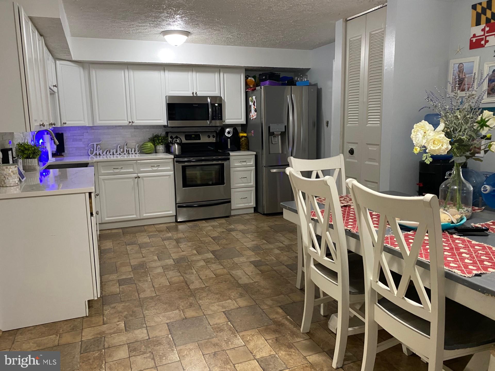 HARMANS WOODS - Residential