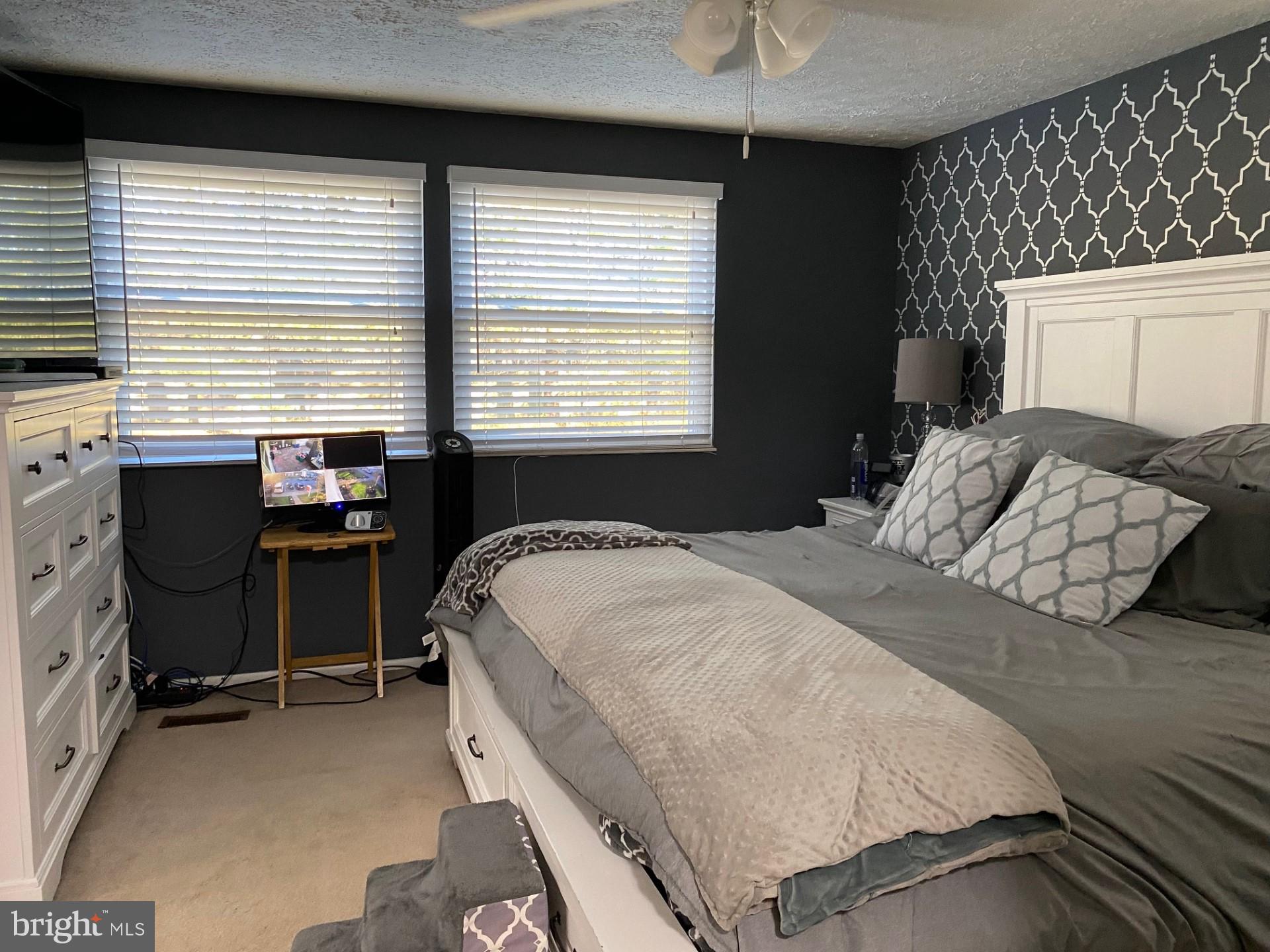 HARMANS WOODS - Residential