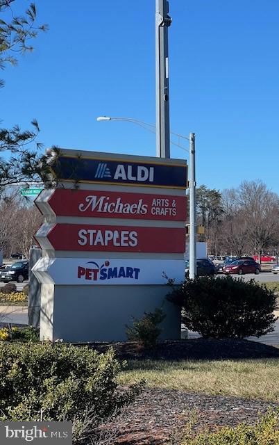 HARMANS WOODS - Residential