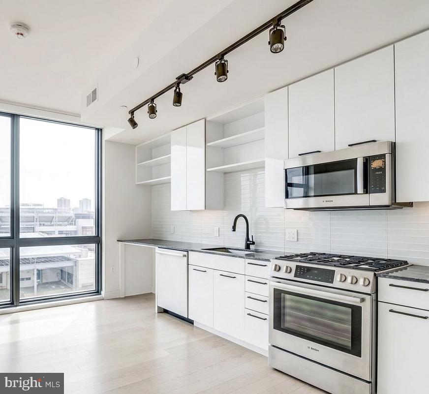 Photo 1 of 30 — 70 N STREET SE N811, WASHINGTON, DC 20003