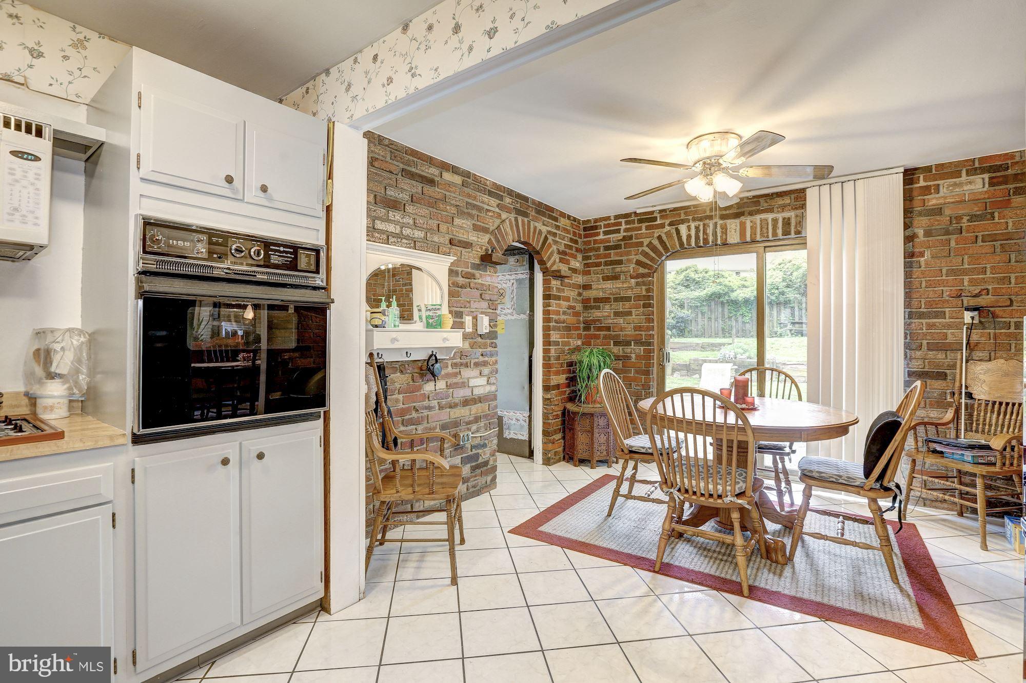 YORKTOWN AT BELAIR - Residential