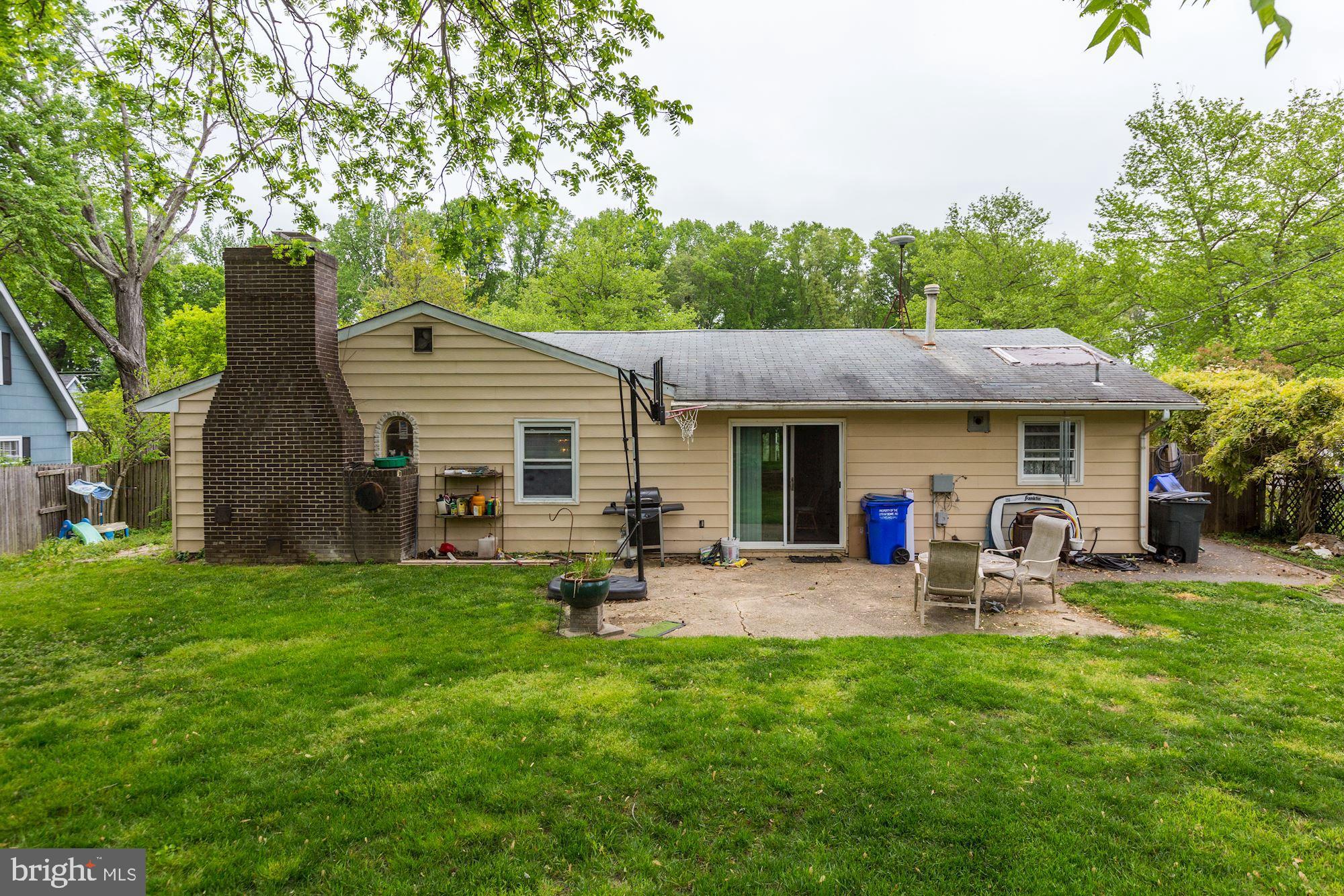 YORKTOWN AT BELAIR - Residential