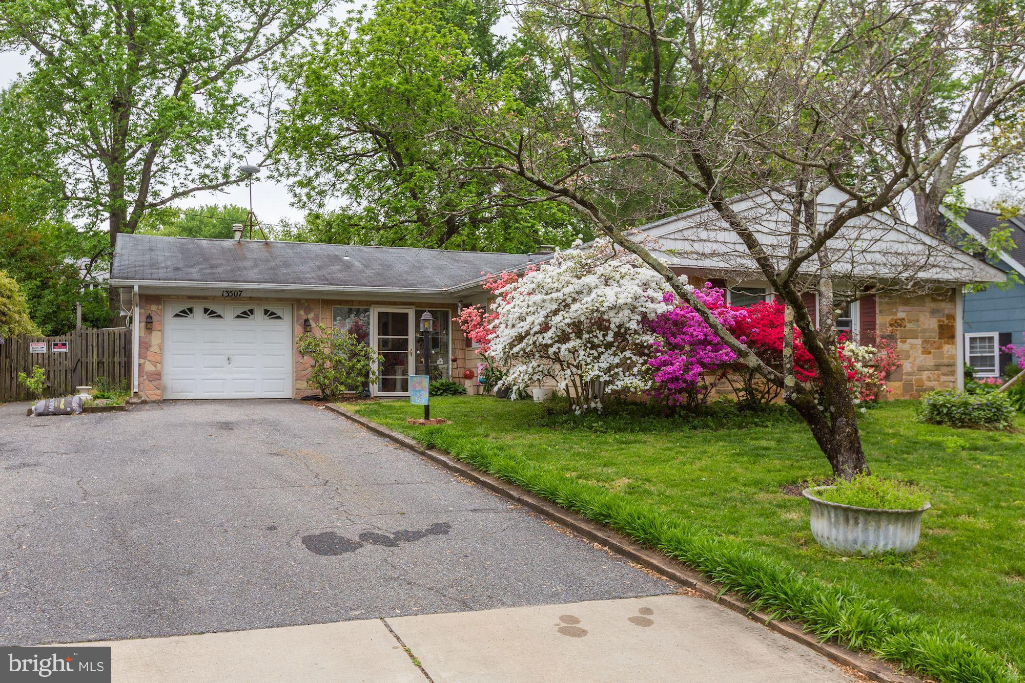 YORKTOWN AT BELAIR - Residential