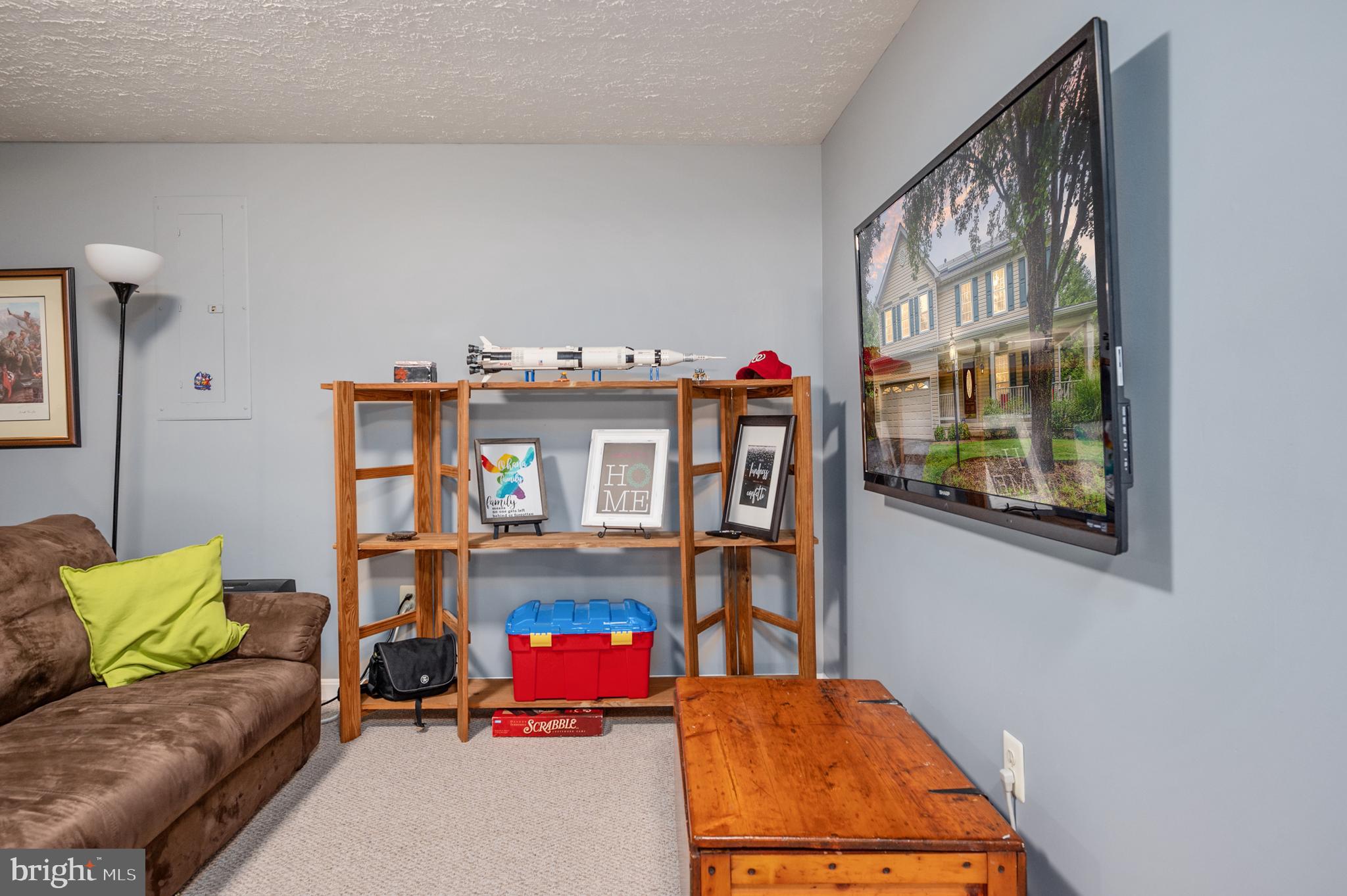 CARDINAL RIDGE - Residential