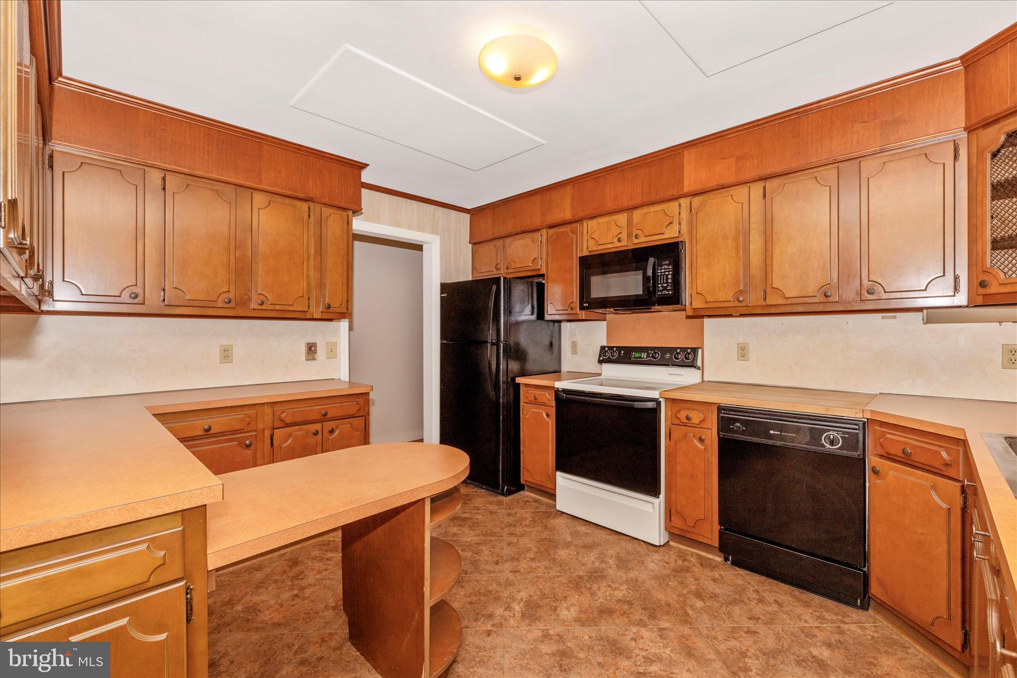 MIDDLETOWN - Residential