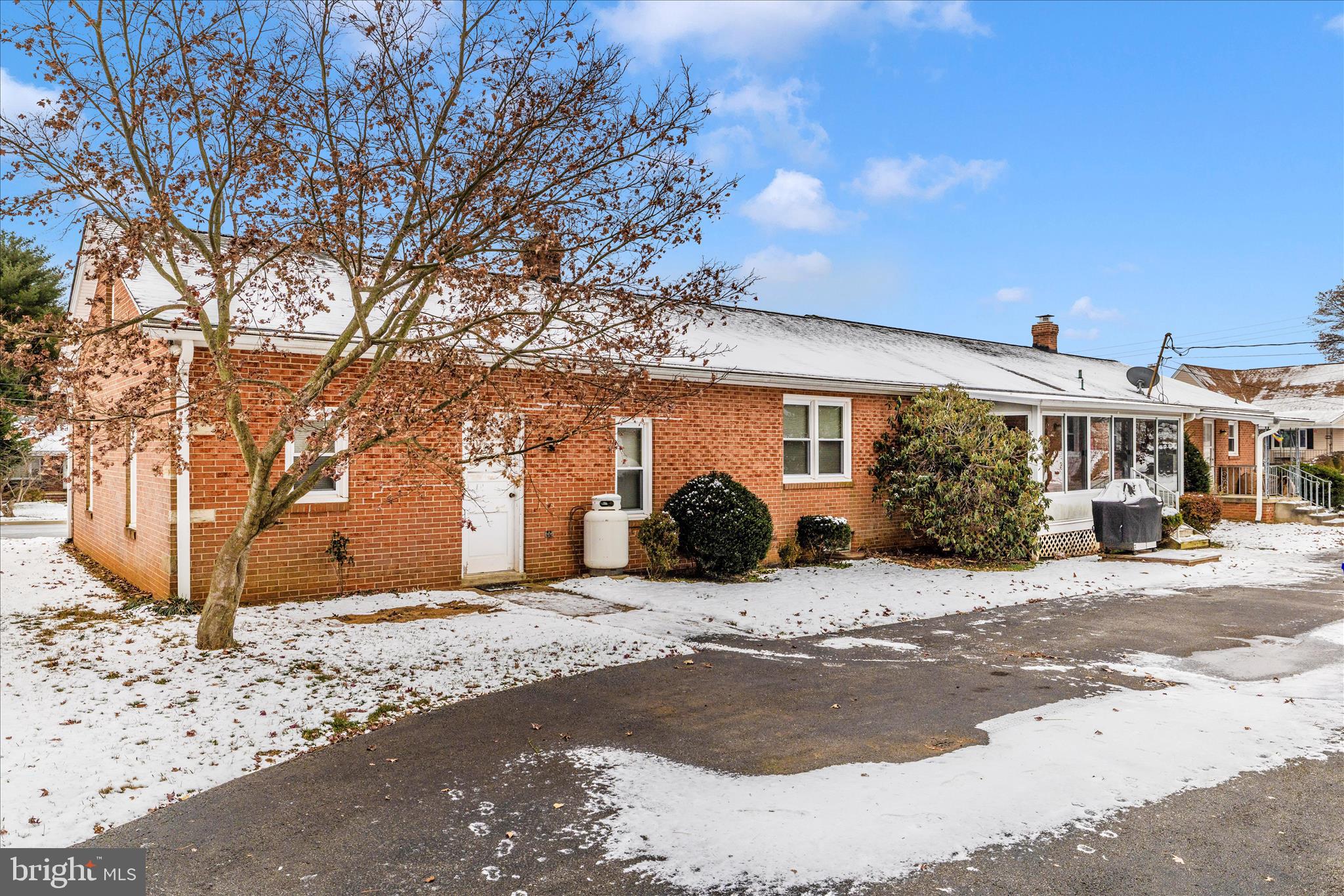 MIDDLETOWN - Residential