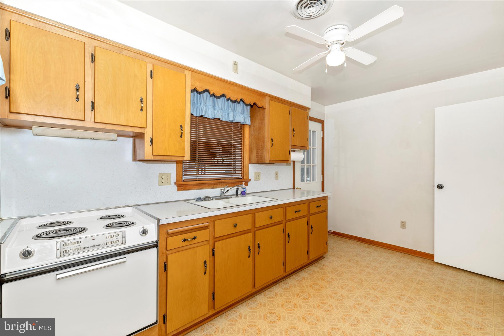 MIDDLETOWN - Residential