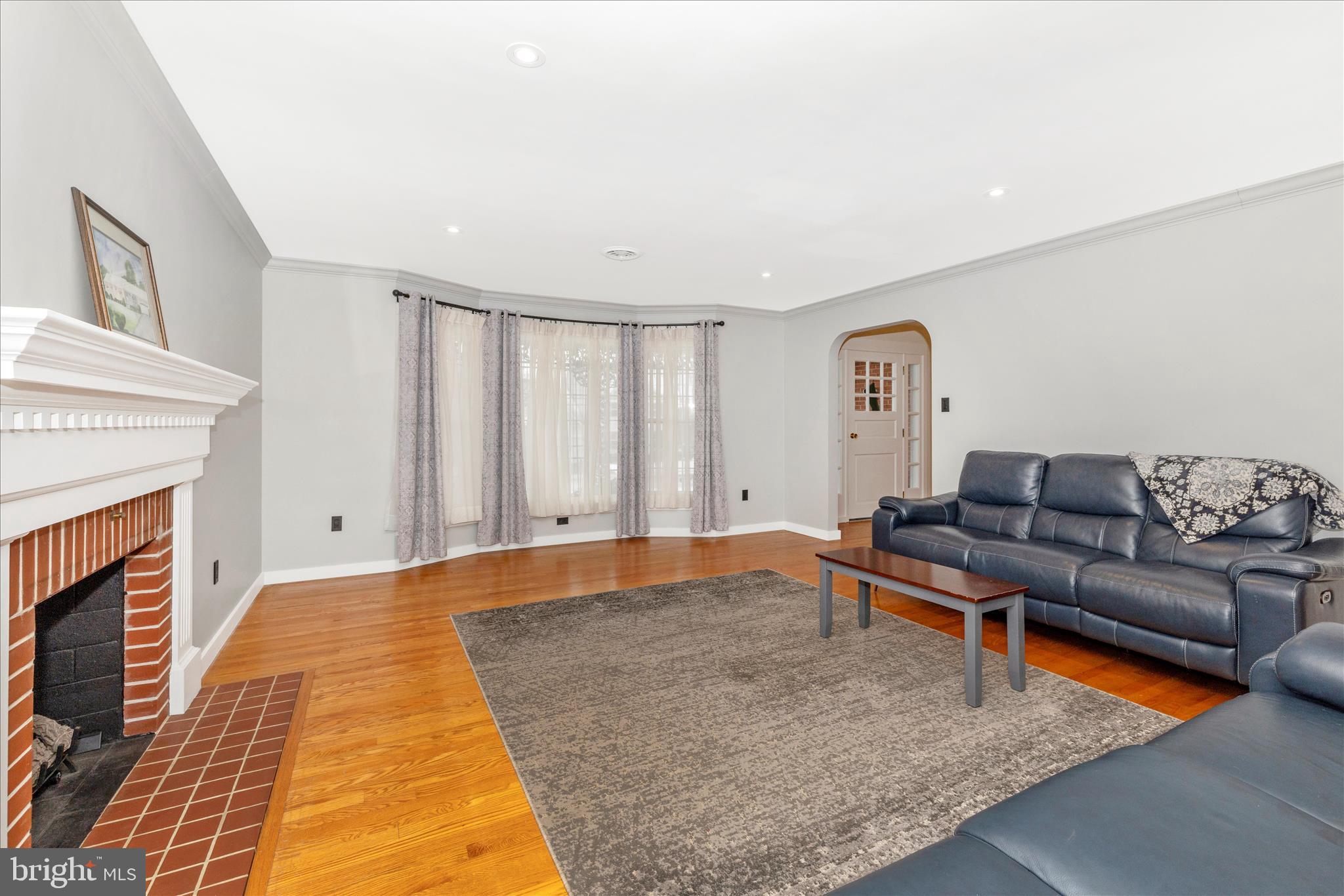 MIDDLETOWN - Residential