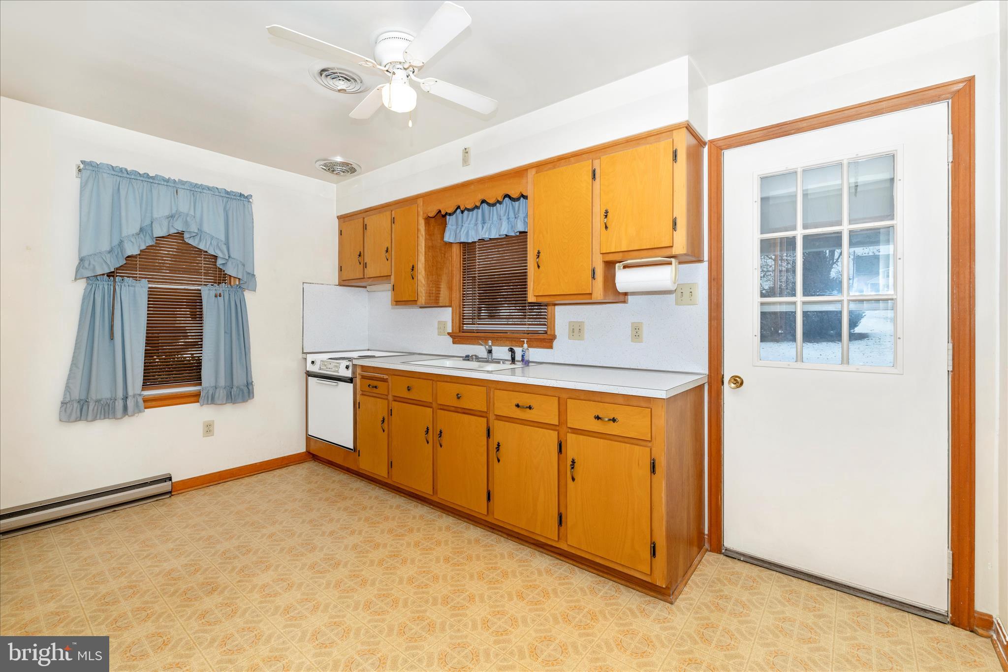 MIDDLETOWN - Residential