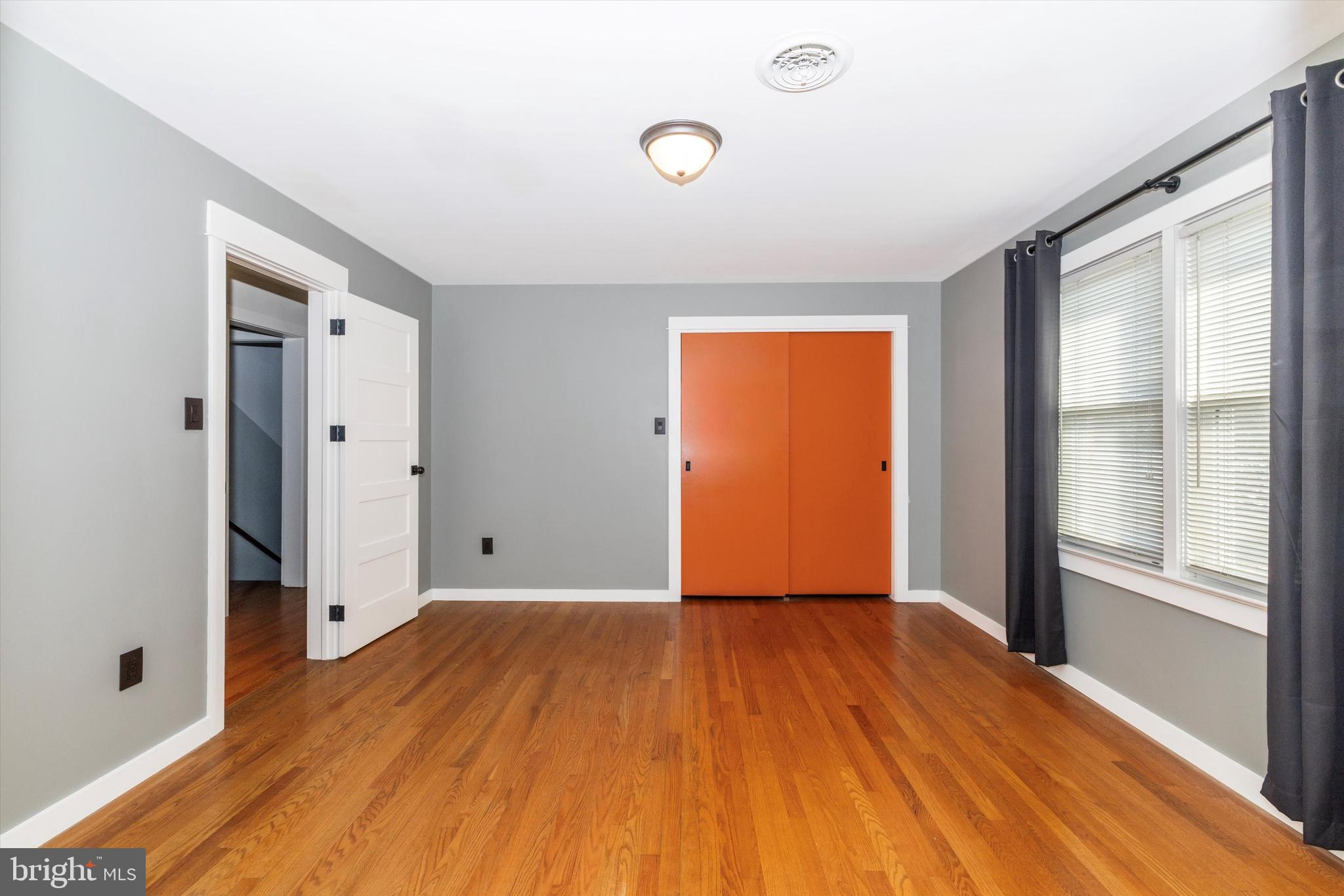 MIDDLETOWN - Residential