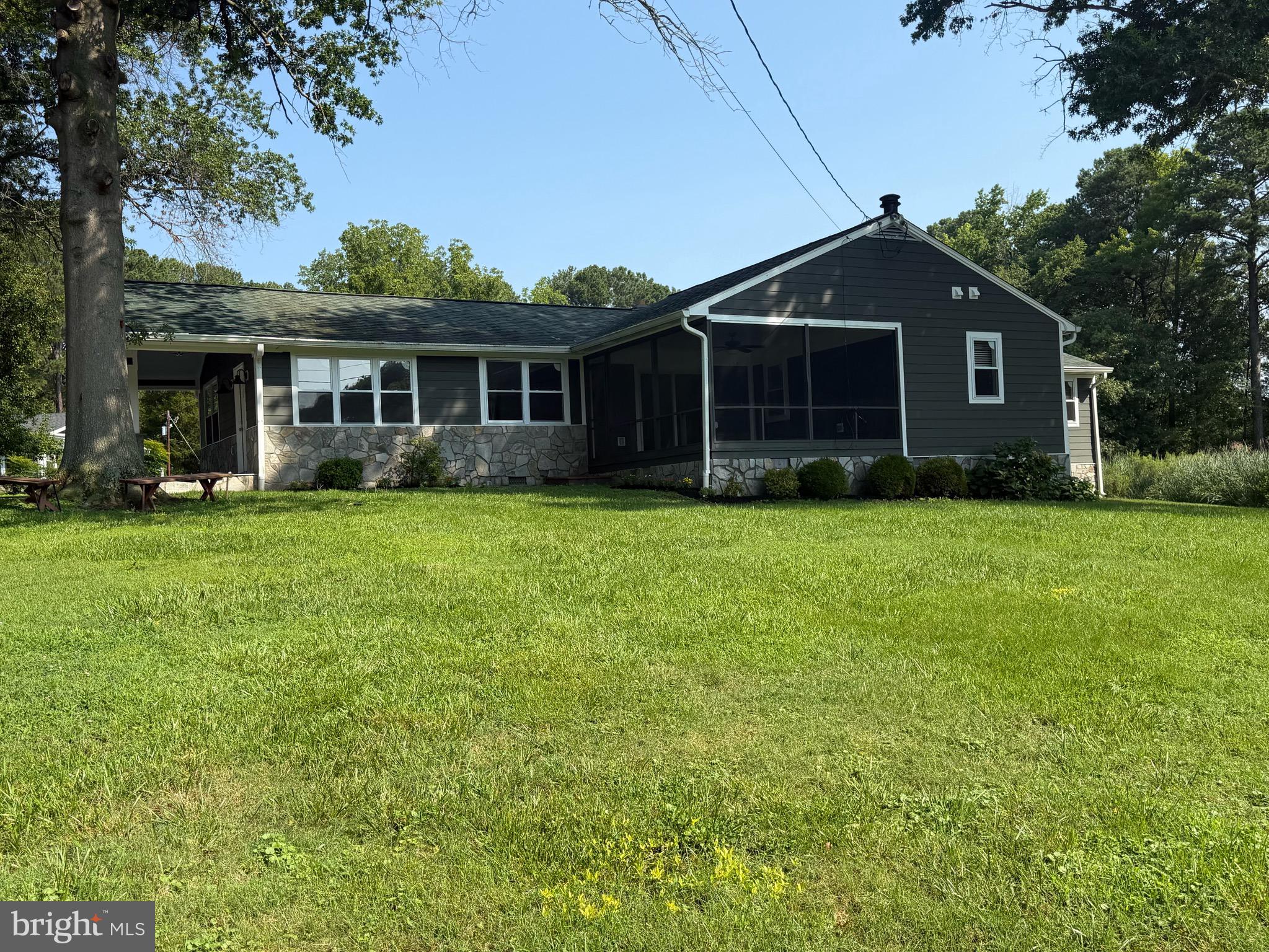 109 YEWELL ROAD