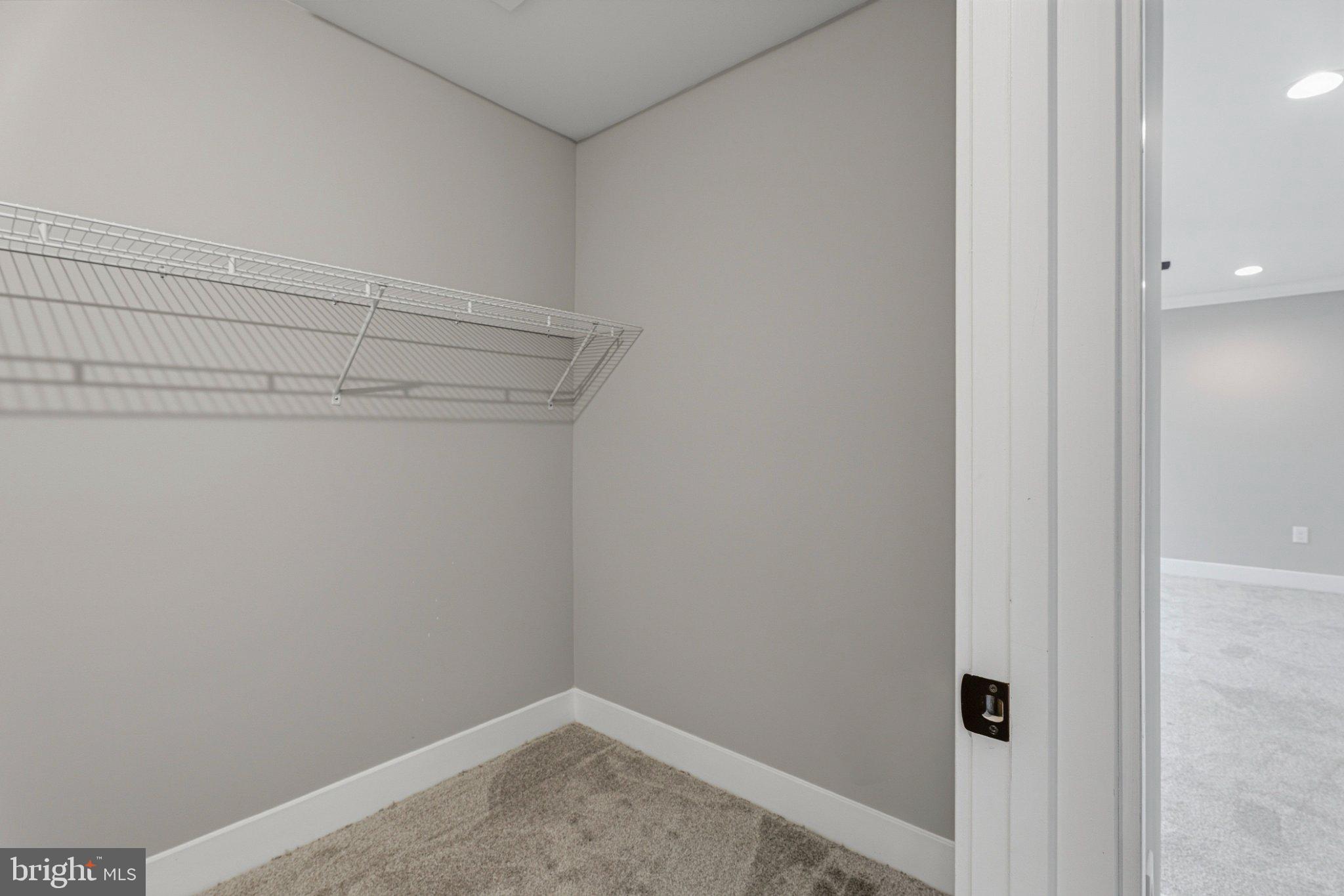 OVERLEA - Residential