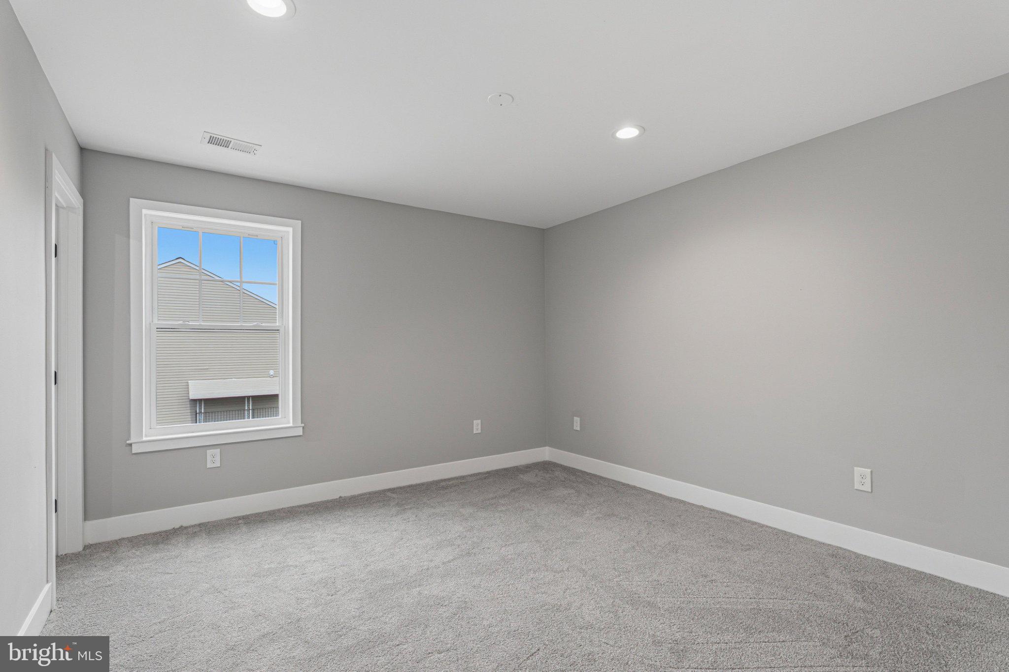 OVERLEA - Residential