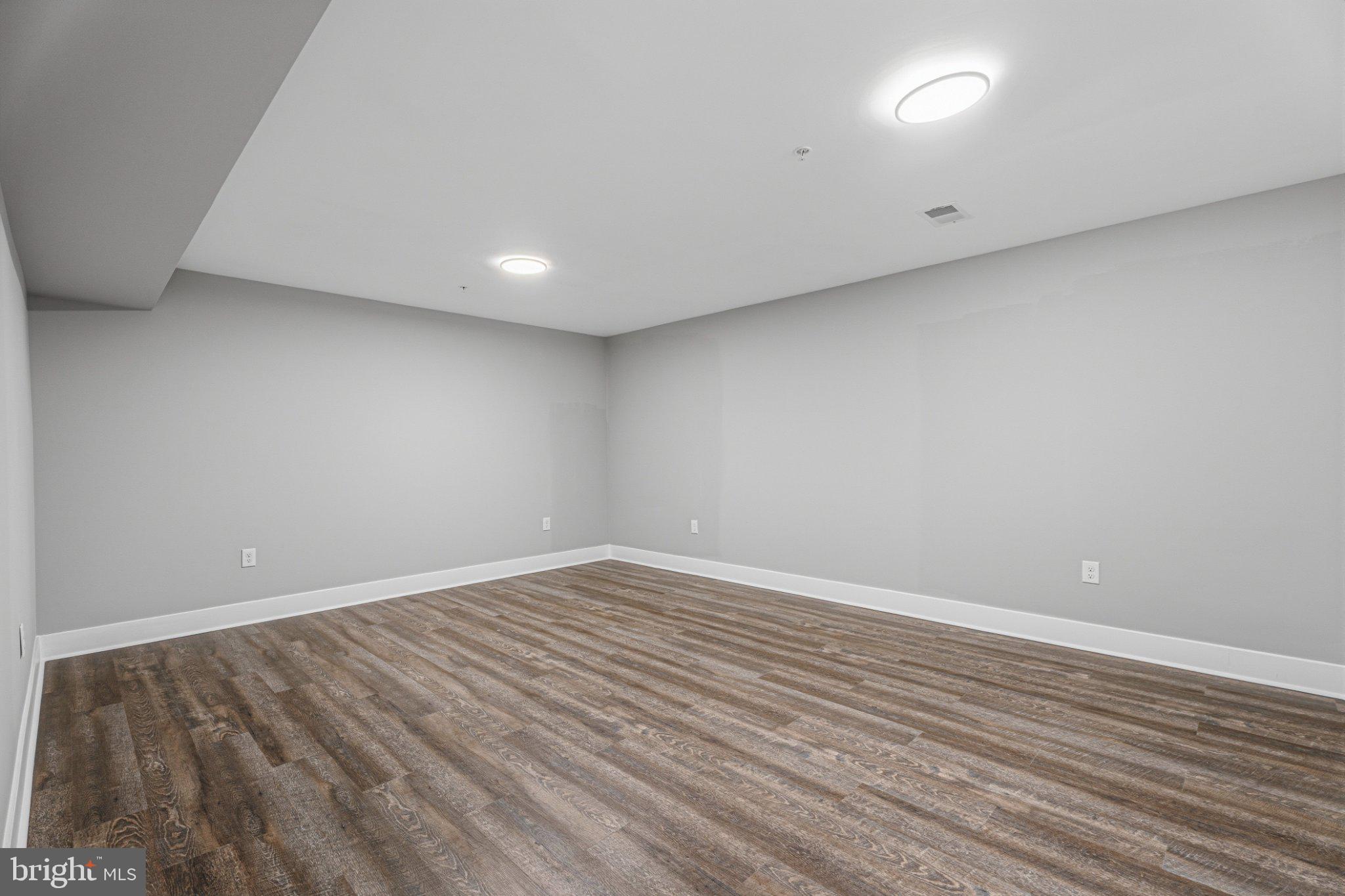 OVERLEA - Residential