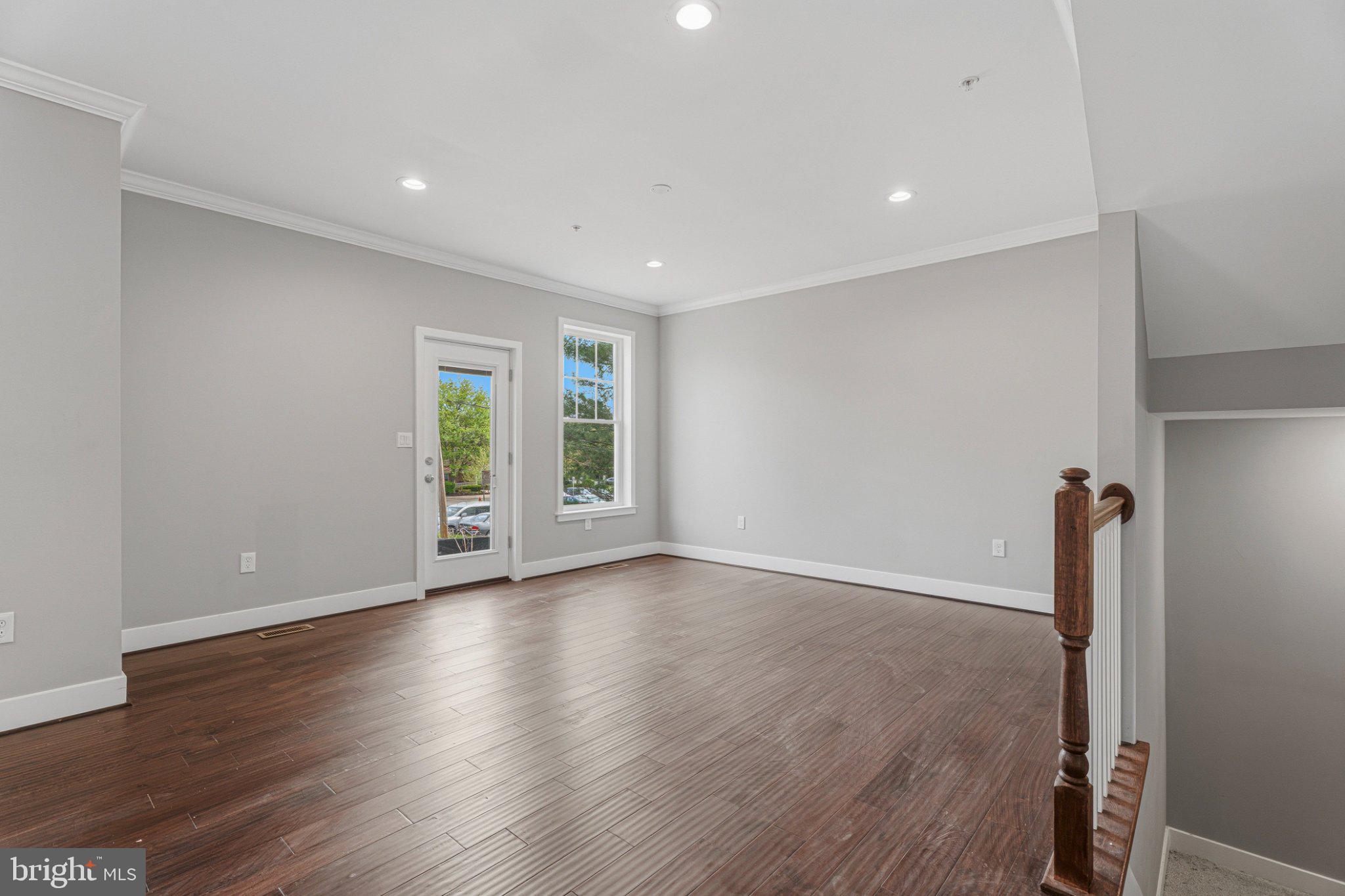 OVERLEA - Residential