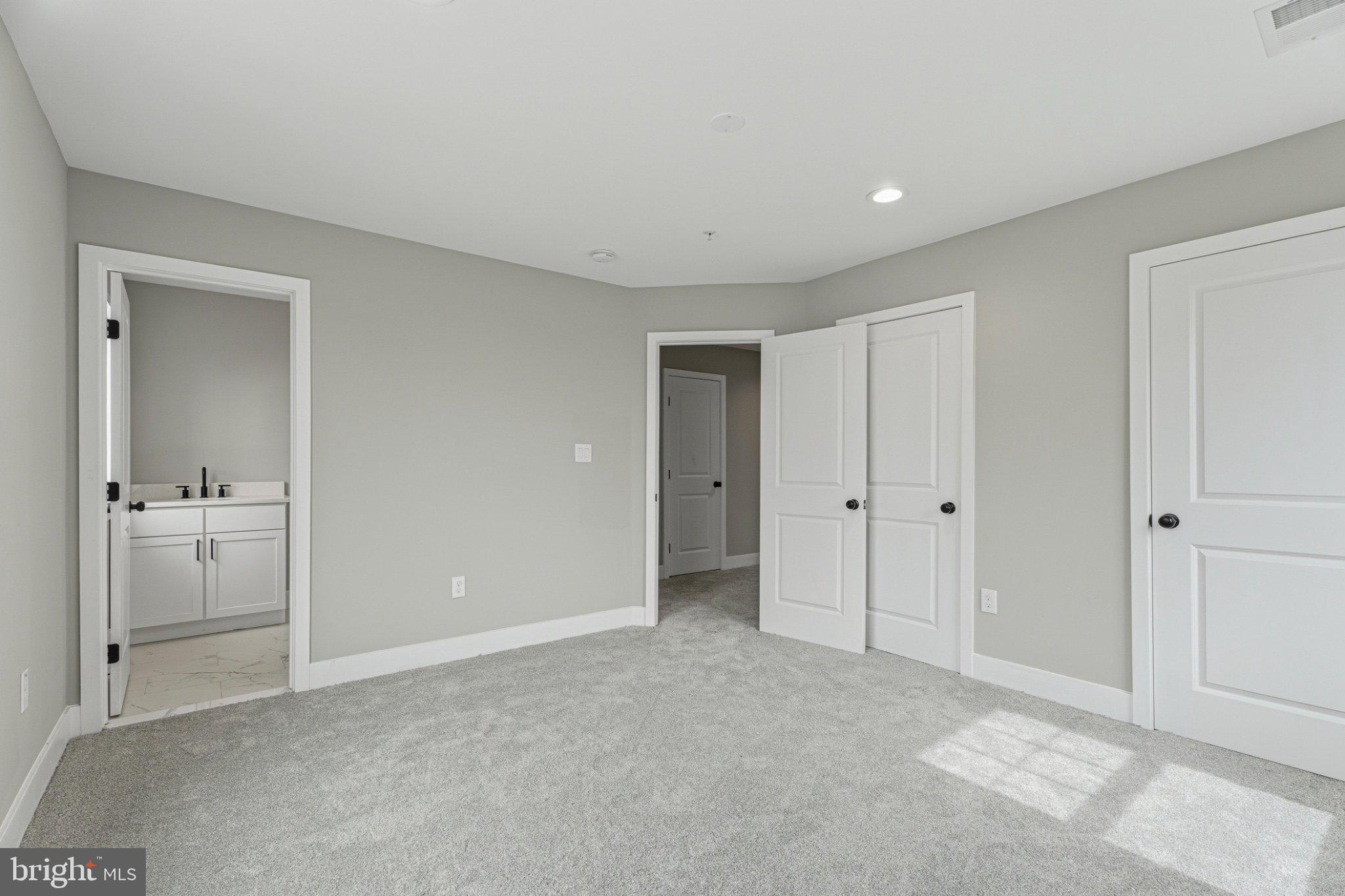 OVERLEA - Residential