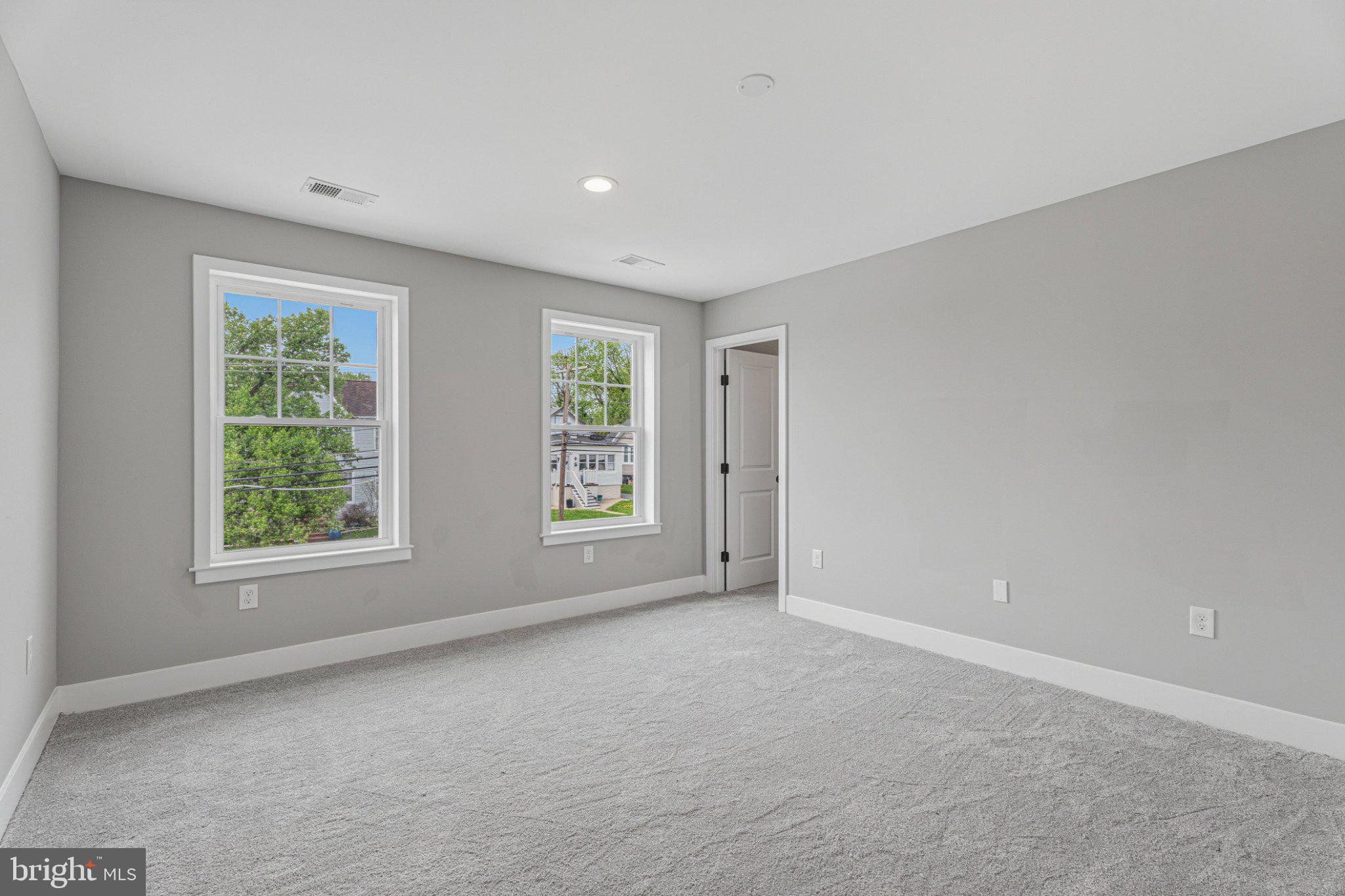 OVERLEA - Residential