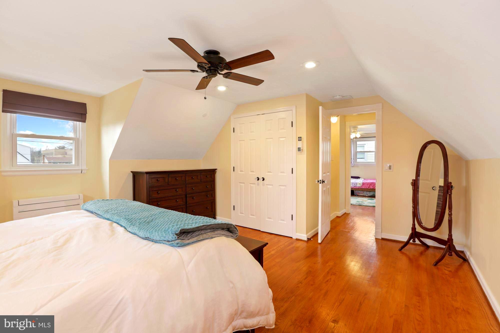 CONNECTICUT AVE - Residential