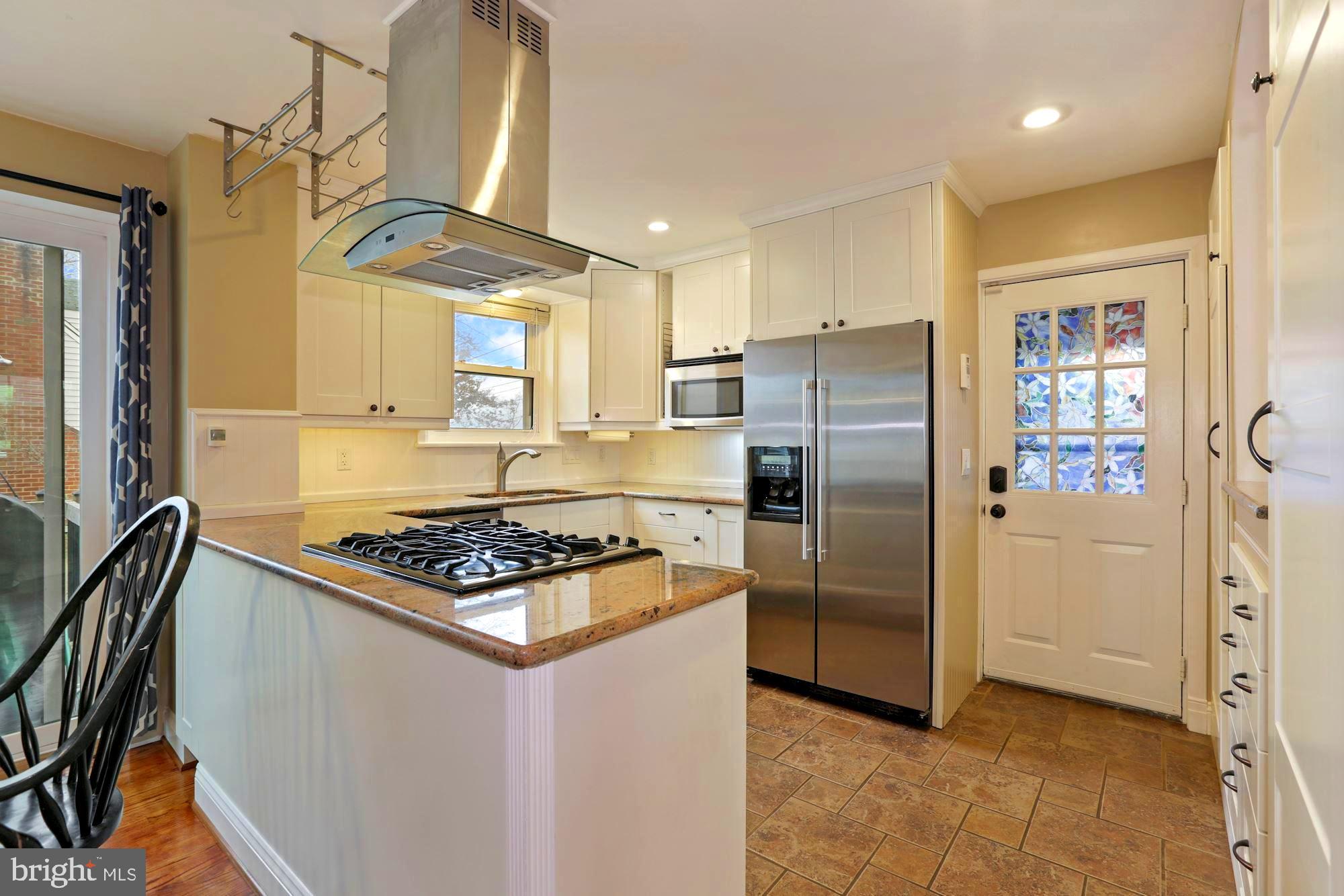 CONNECTICUT AVE - Residential