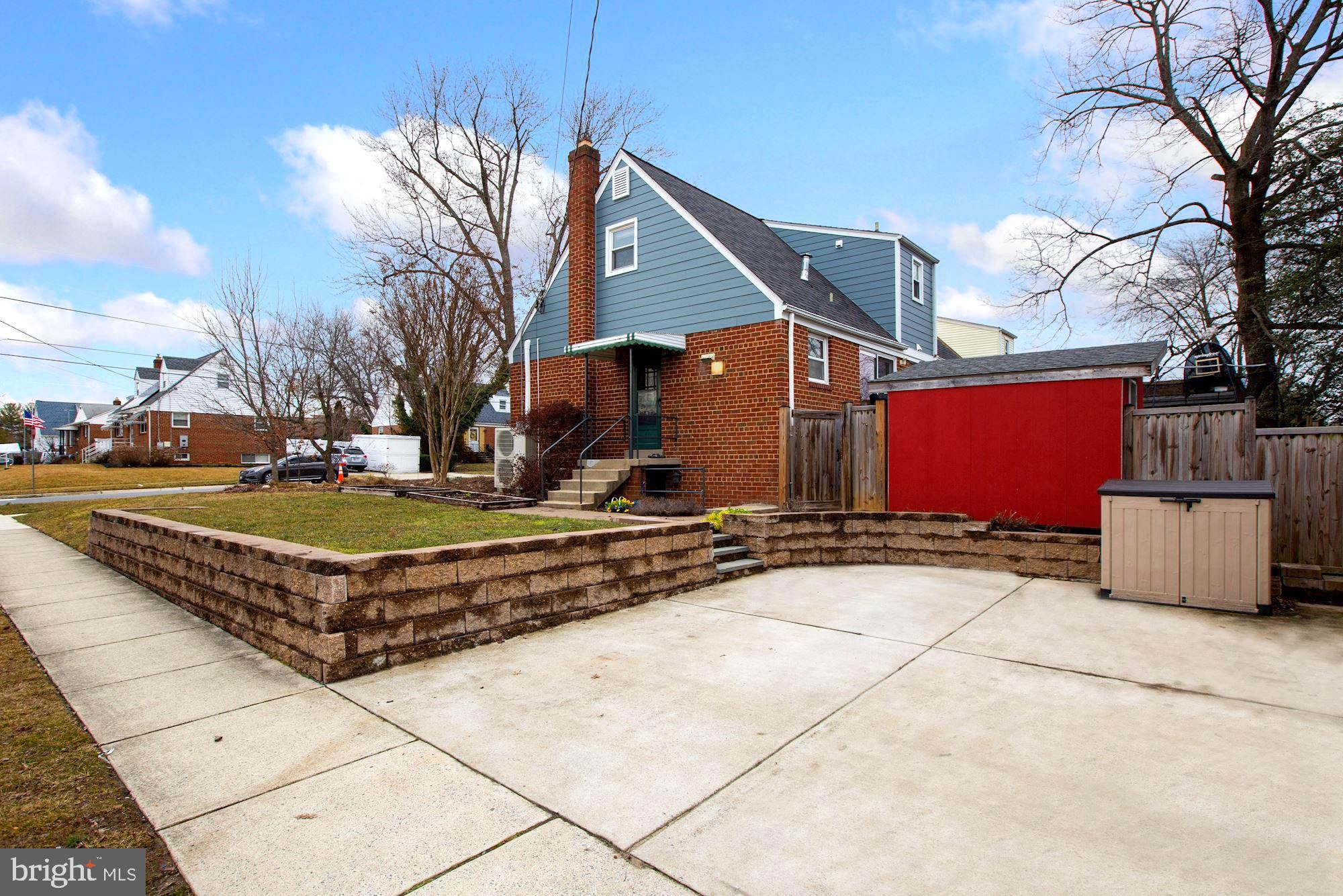 CONNECTICUT AVE - Residential