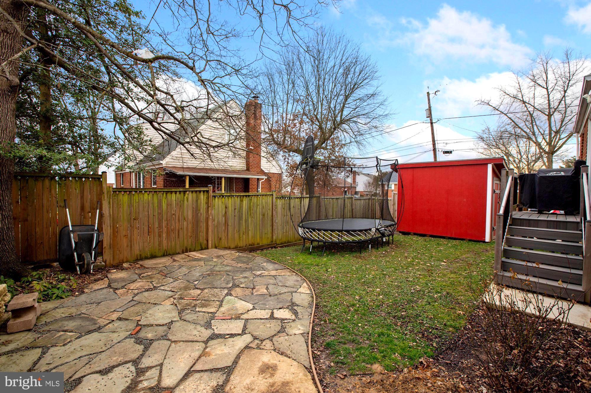 CONNECTICUT AVE - Residential