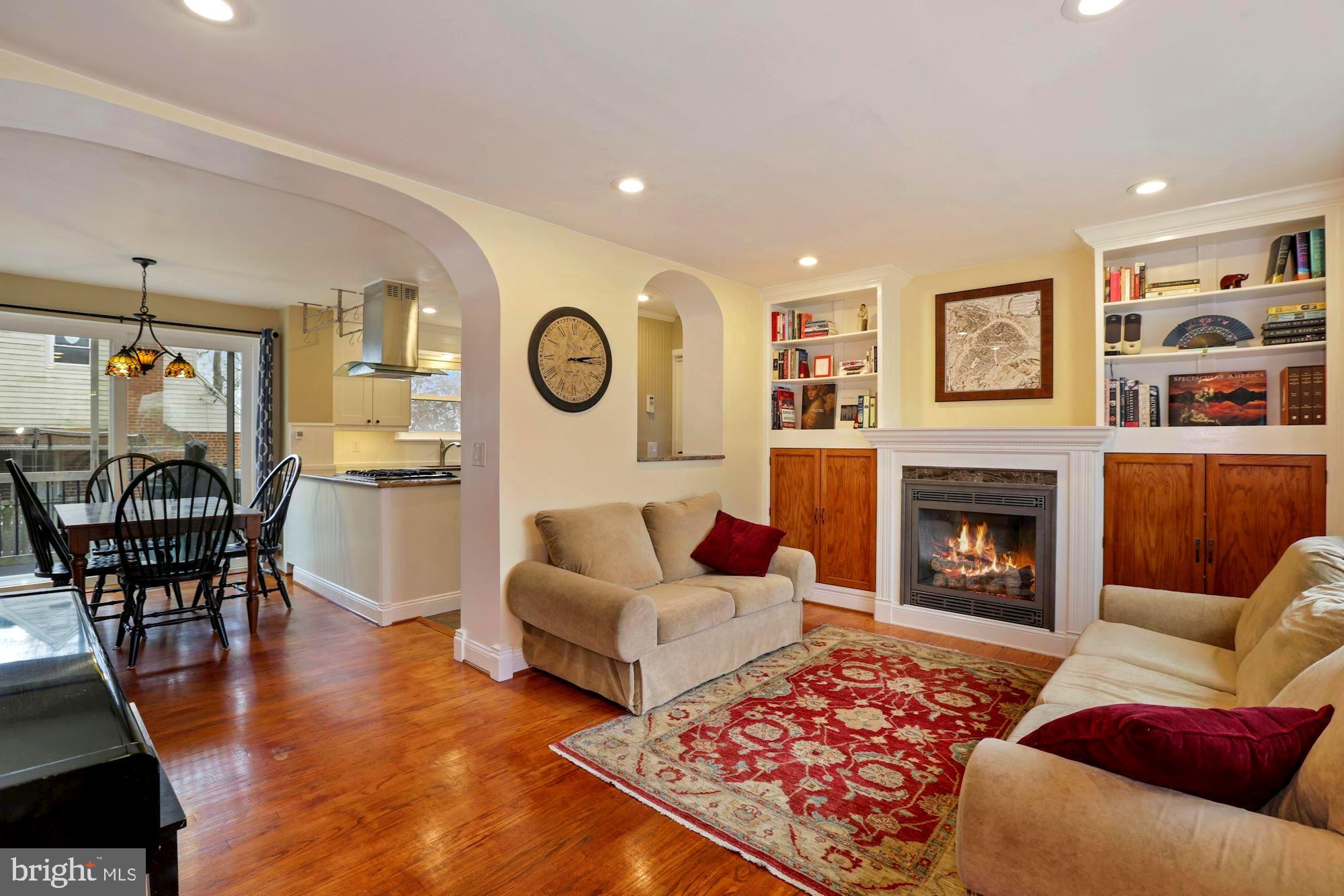 CONNECTICUT AVE - Residential