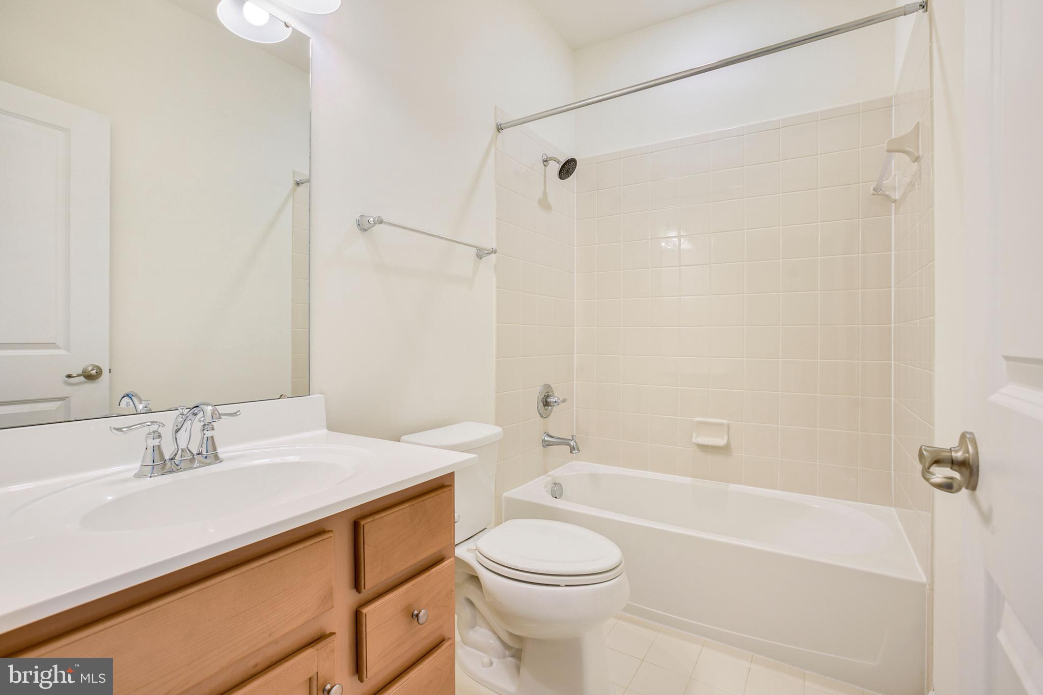 WESTRIDGE - Residential Lease