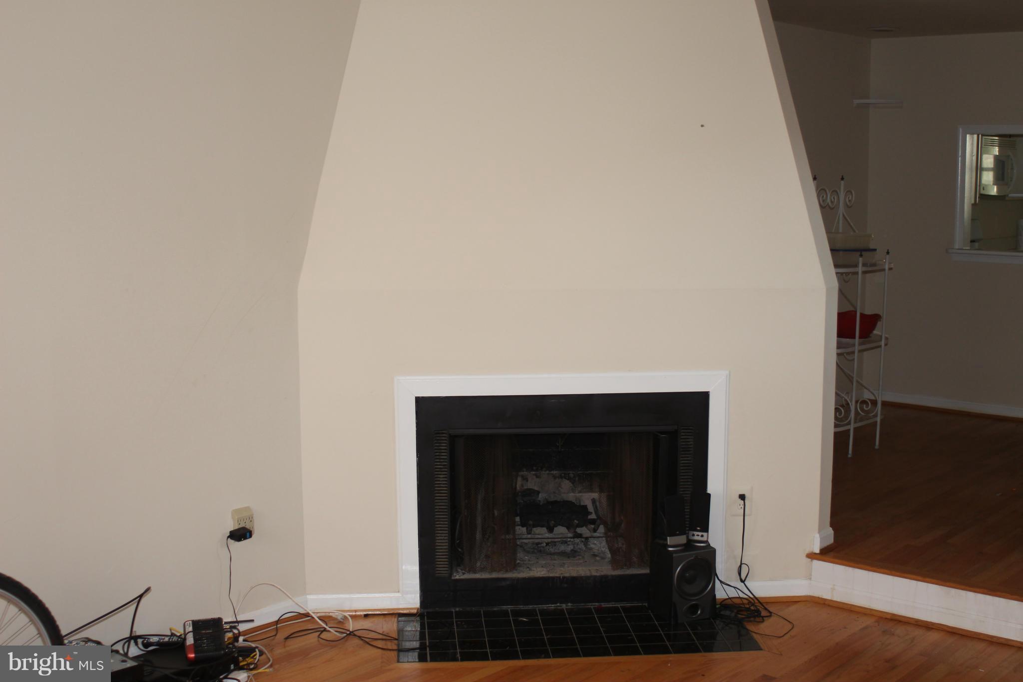 DOUGLAS ESTATES - Residential Lease