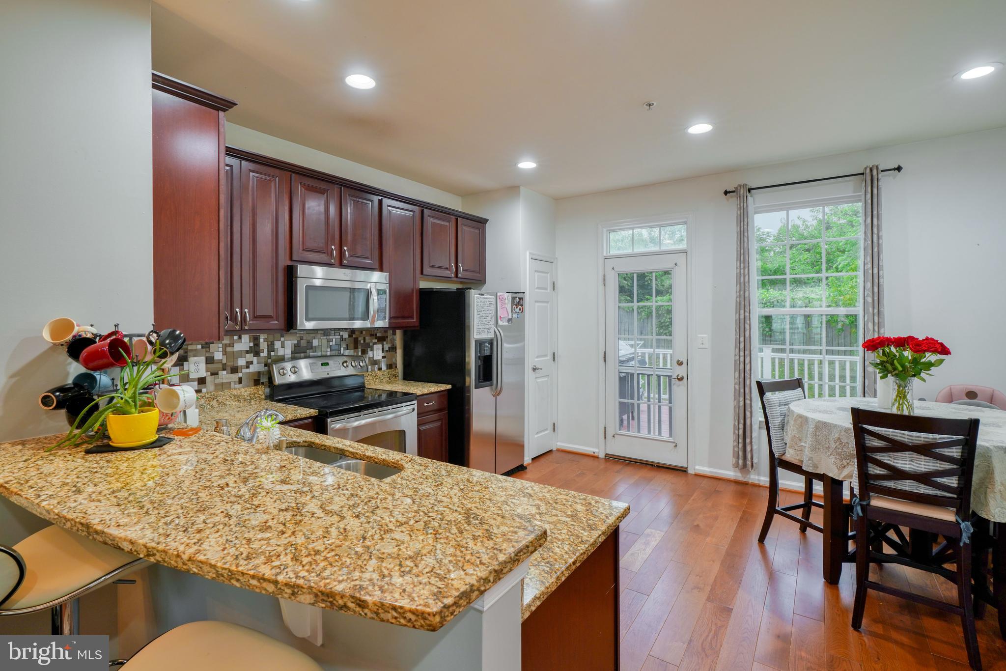 LENNOX PARK - Residential