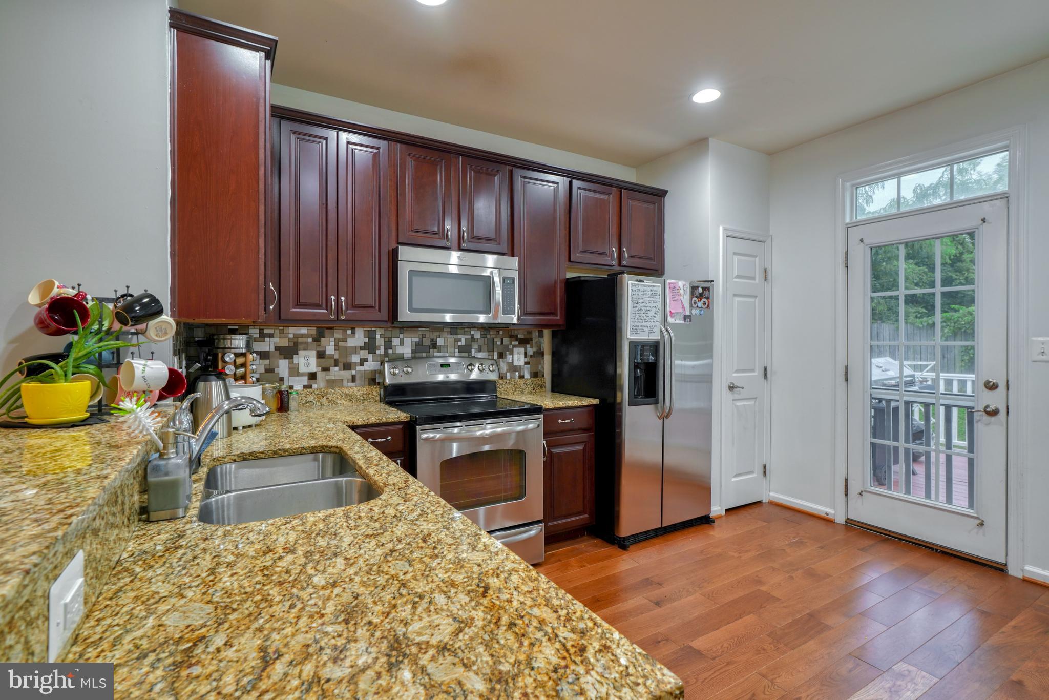 LENNOX PARK - Residential