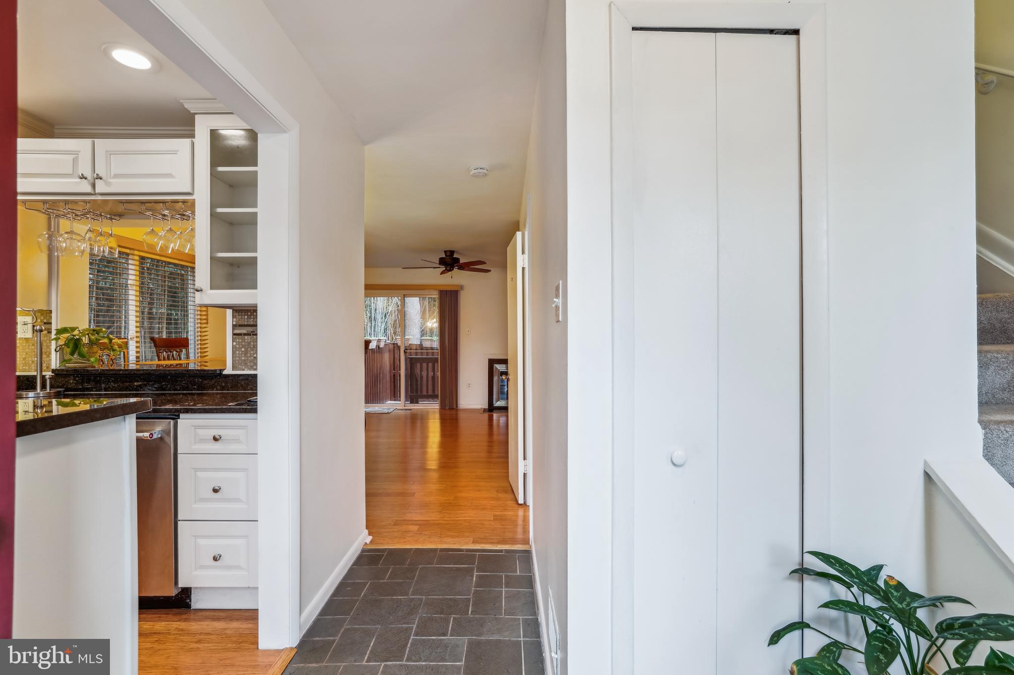 PAINTERS HILL - Residential