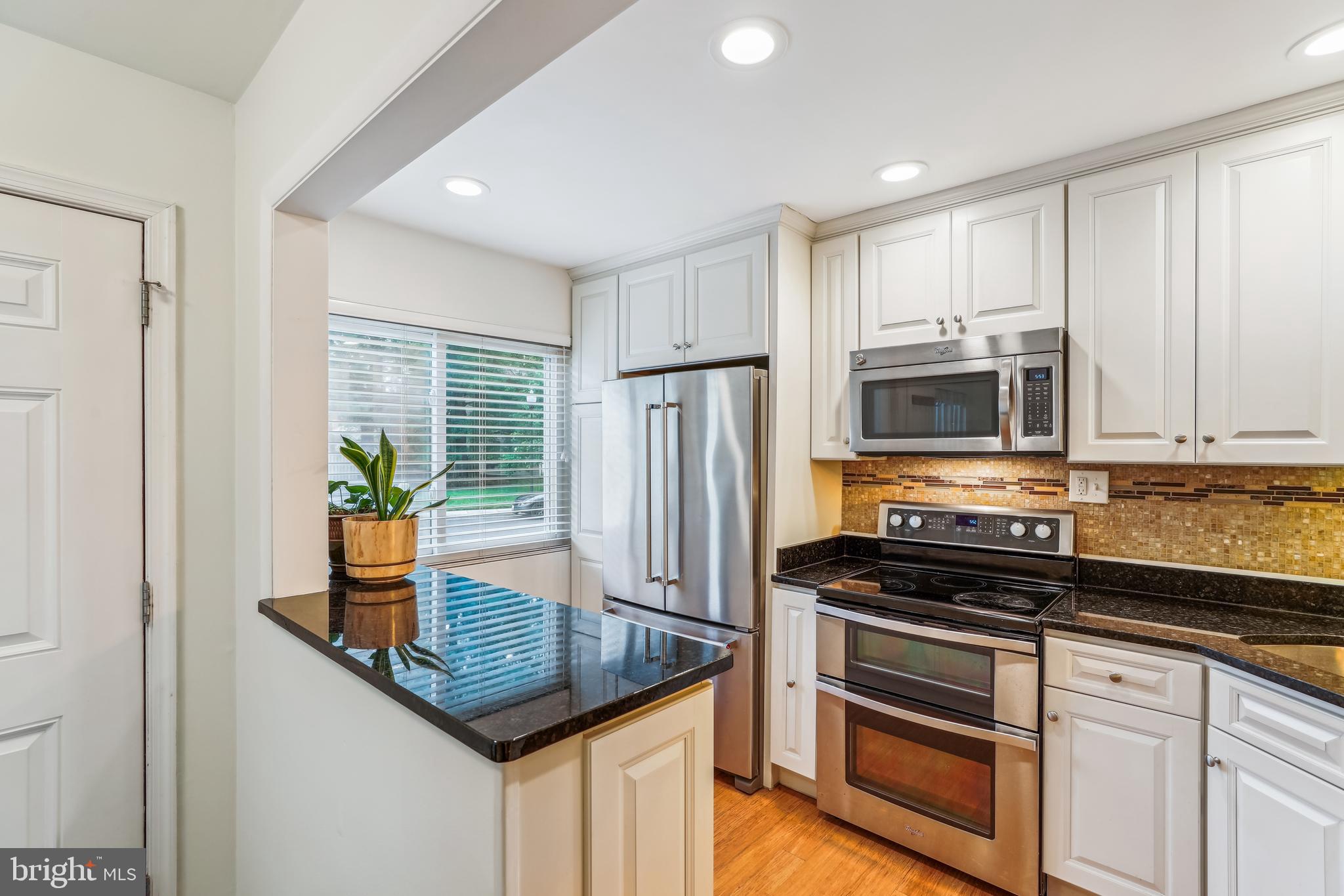 PAINTERS HILL - Residential