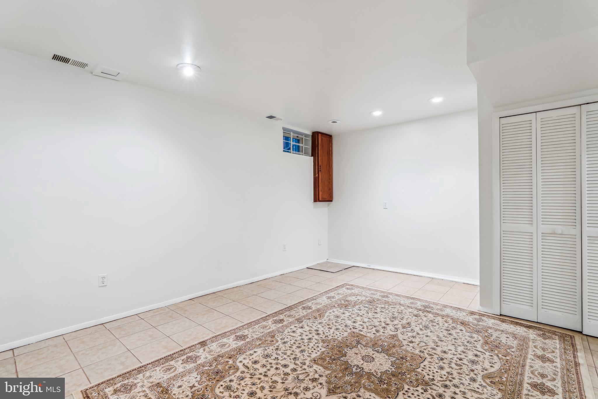 PAINTERS HILL - Residential