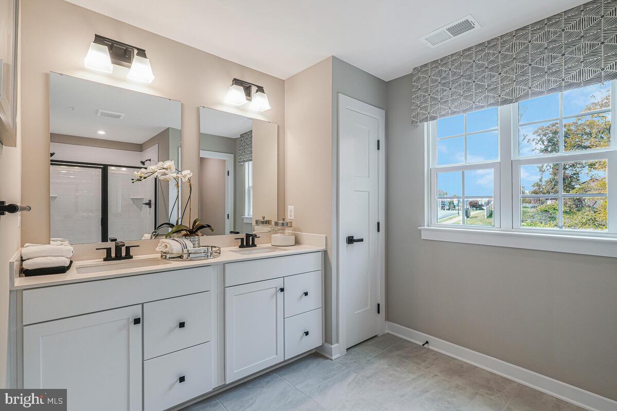 GALLAHAN ESTATES - Residential