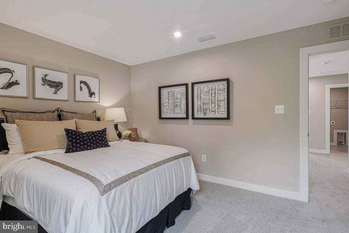 GALLAHAN ESTATES - Residential