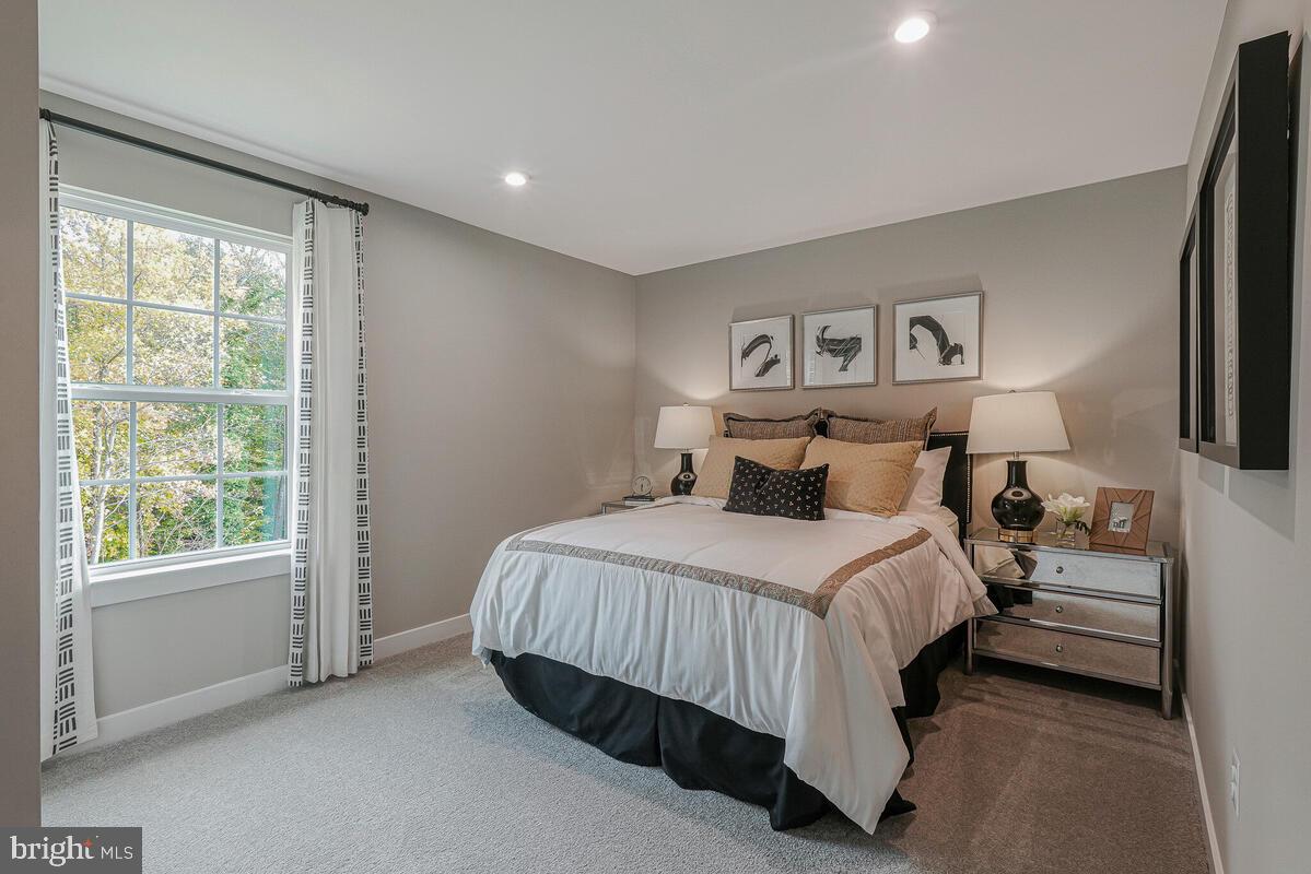 GALLAHAN ESTATES - Residential